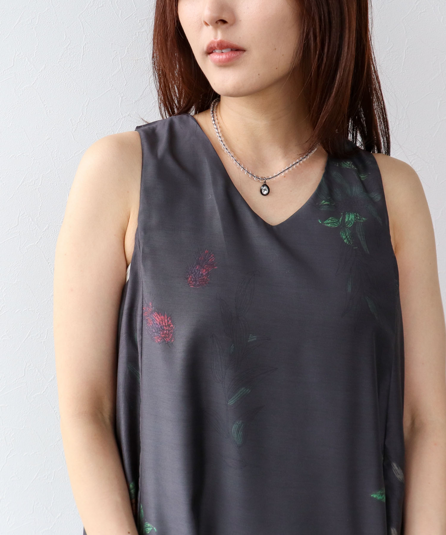 ボタニカルプリントワンピース