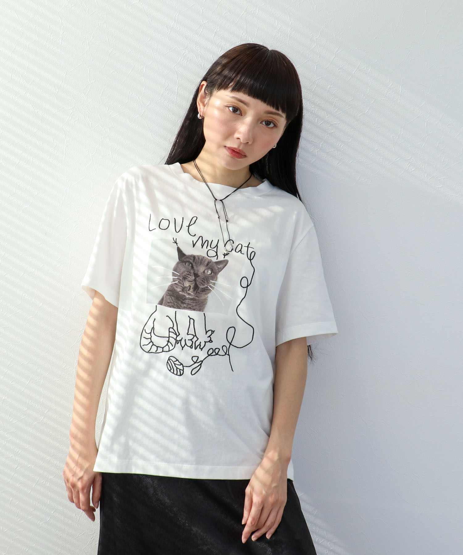 CAT落書き刺繍Tシャツ