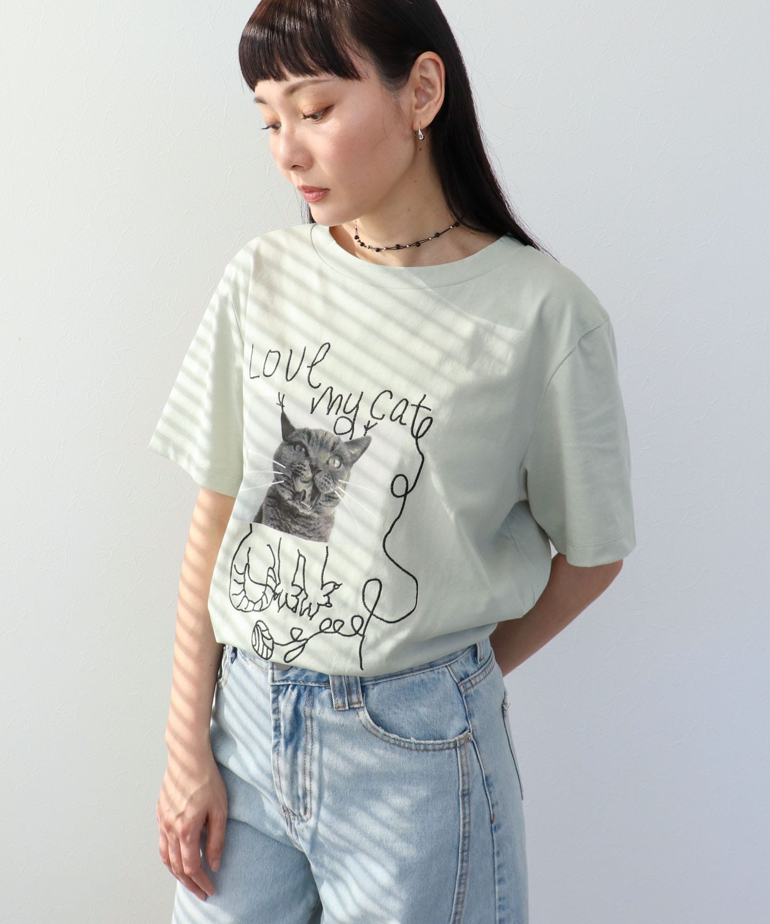 CAT落書き刺繍Tシャツ