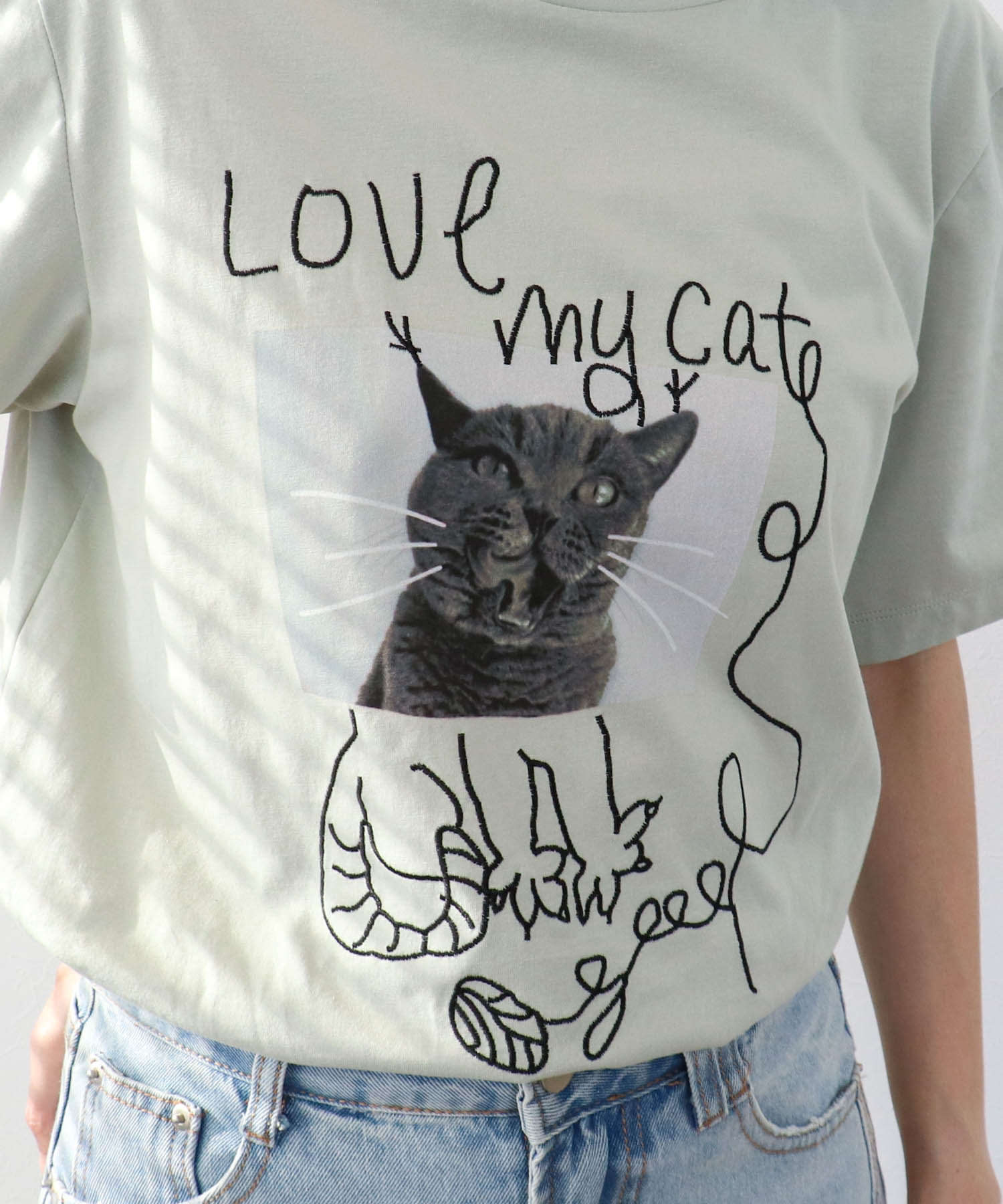 CAT落書き刺繍Tシャツ