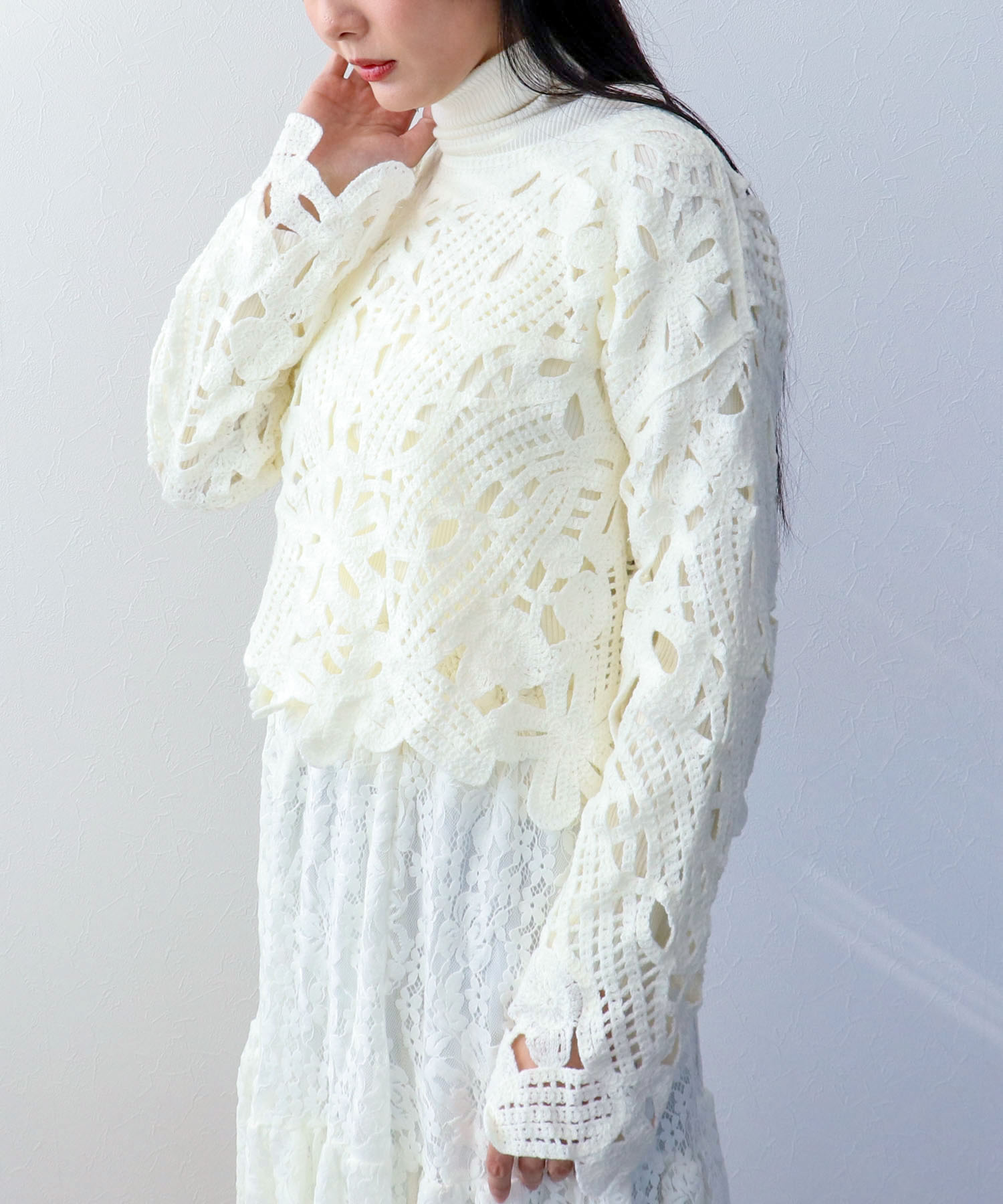 カギ針風フラワープルオーバー