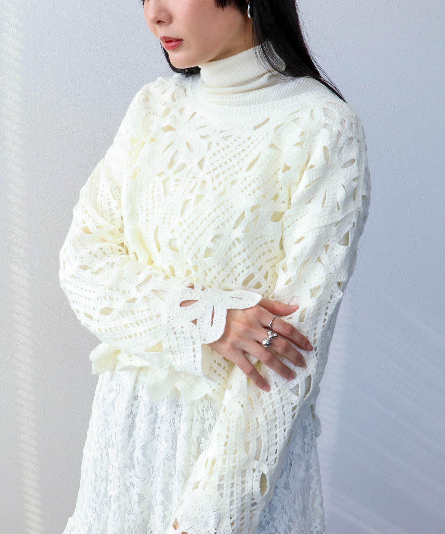 カギ針風フラワープルオーバー