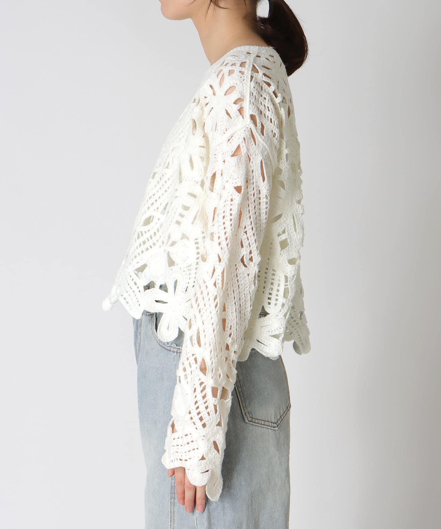 カギ針風フラワープルオーバー