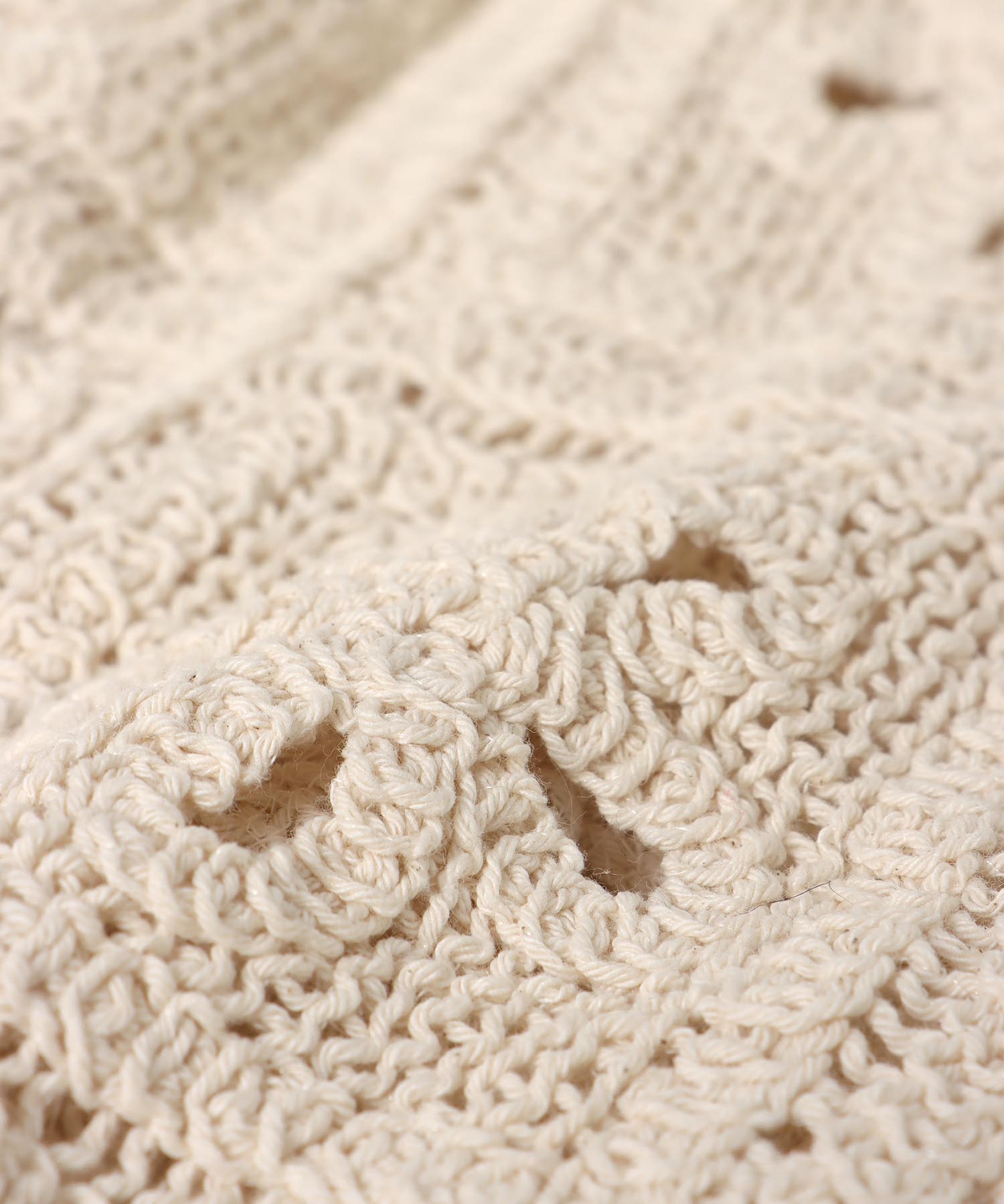 襟レース編み前開きプルオーバー