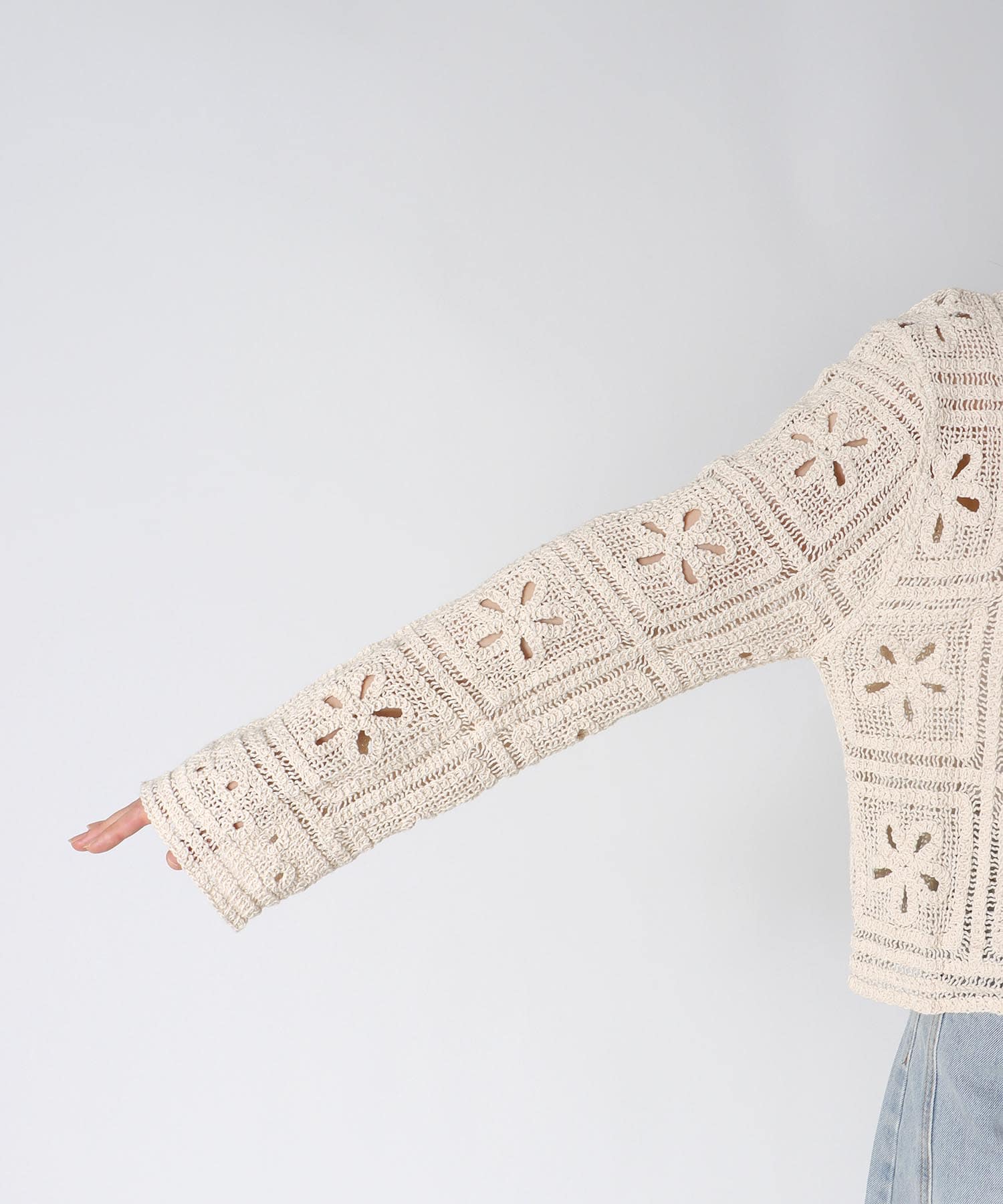 襟レース編み前開きプルオーバー