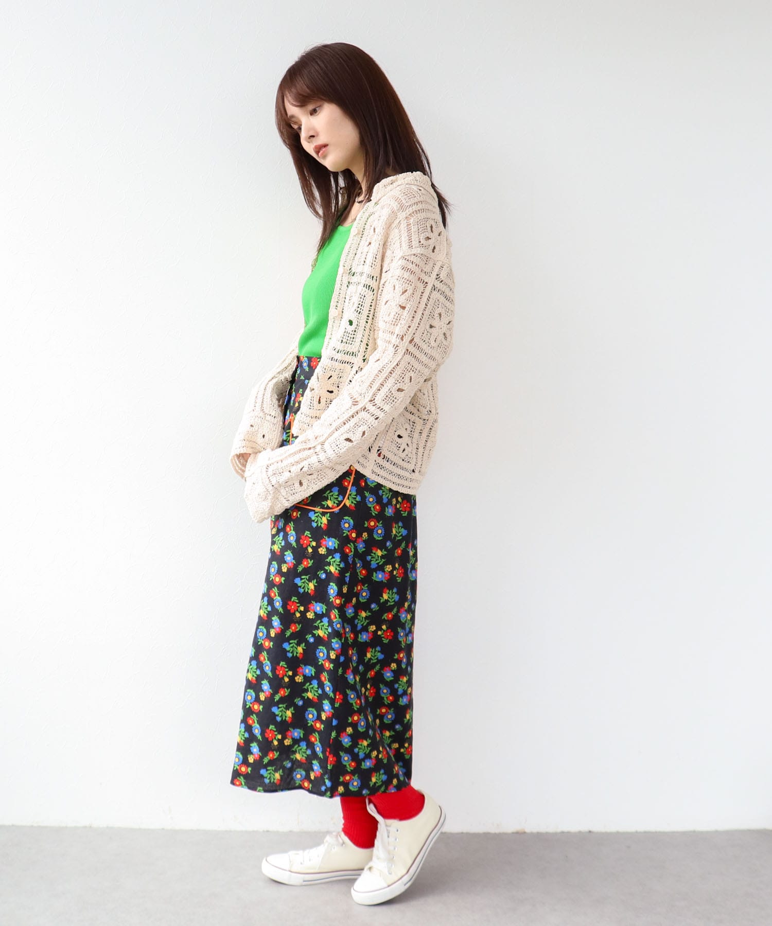 襟レース編み前開きプルオーバー