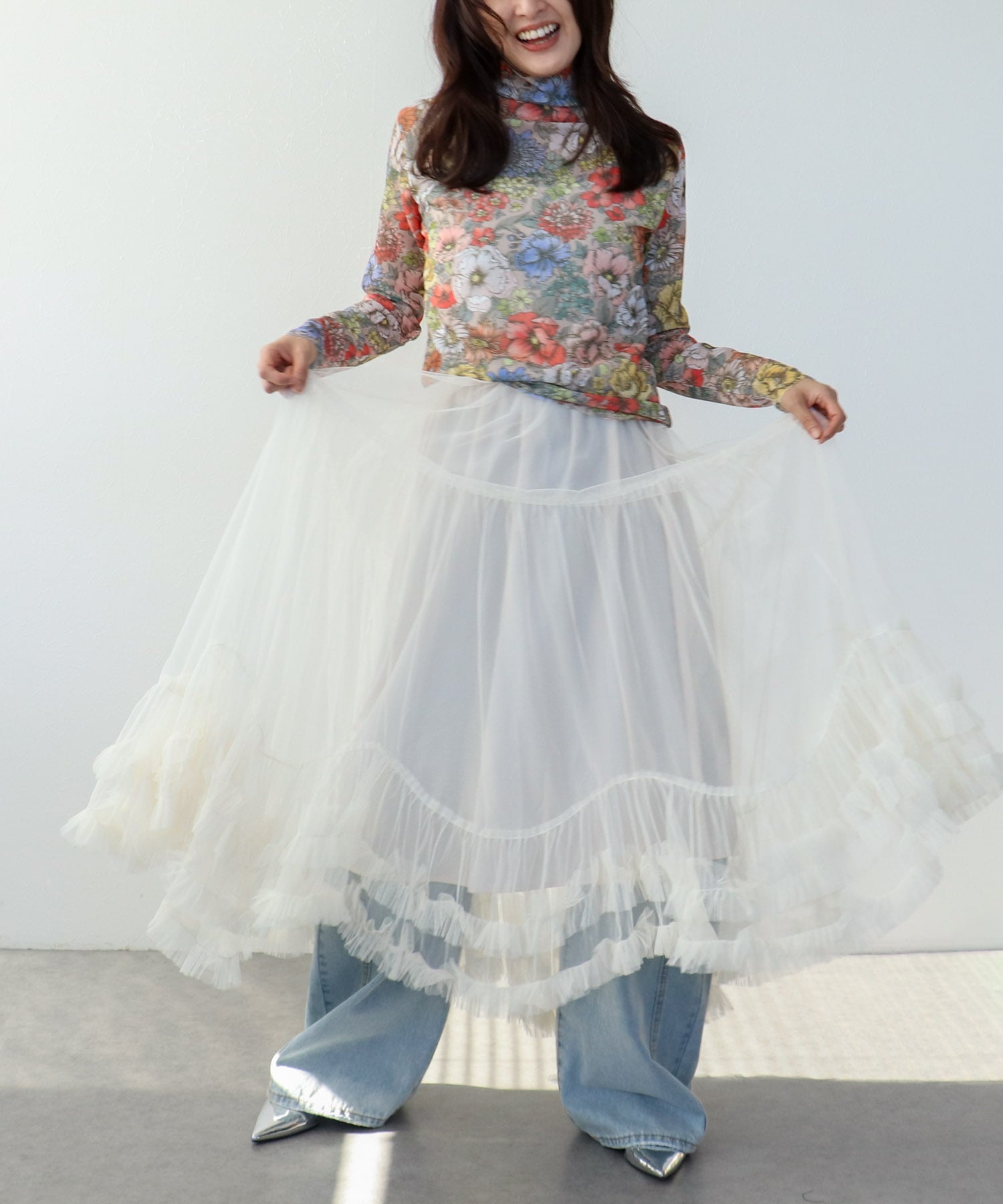 カーヴィーバレルパンツ