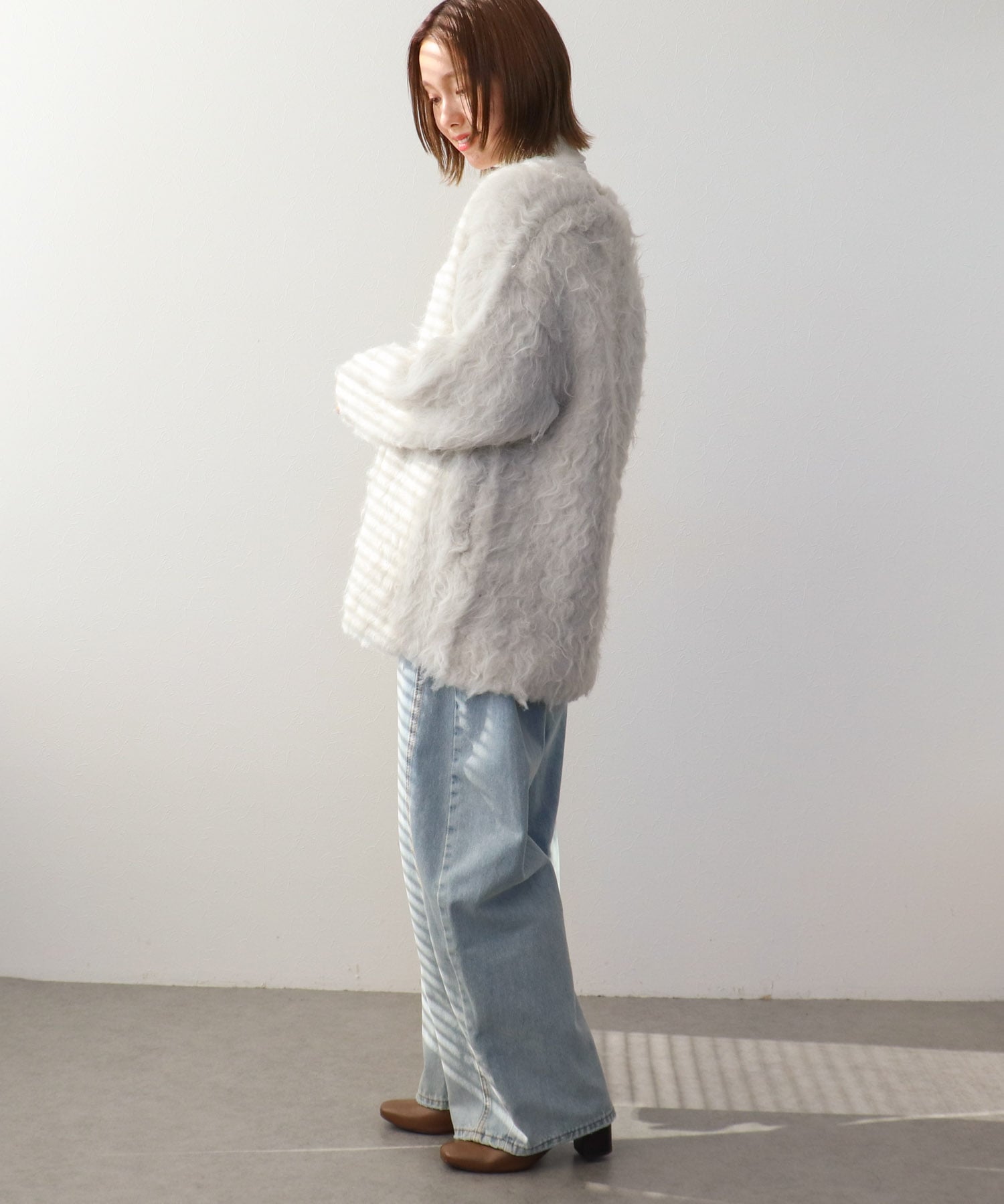 カーヴィーバレルパンツ