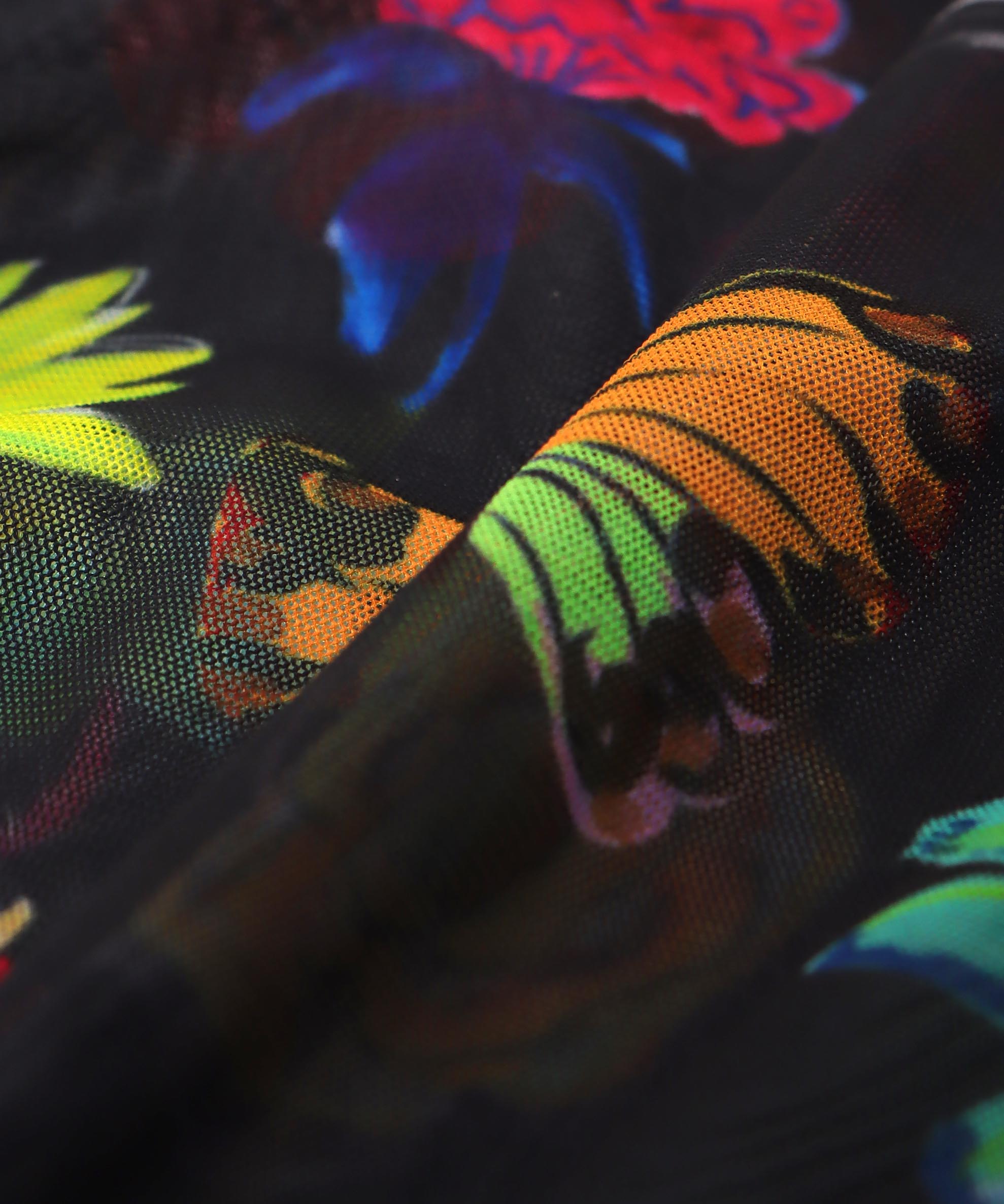 【バラ色の帽子コラボ】プリントシアートップス