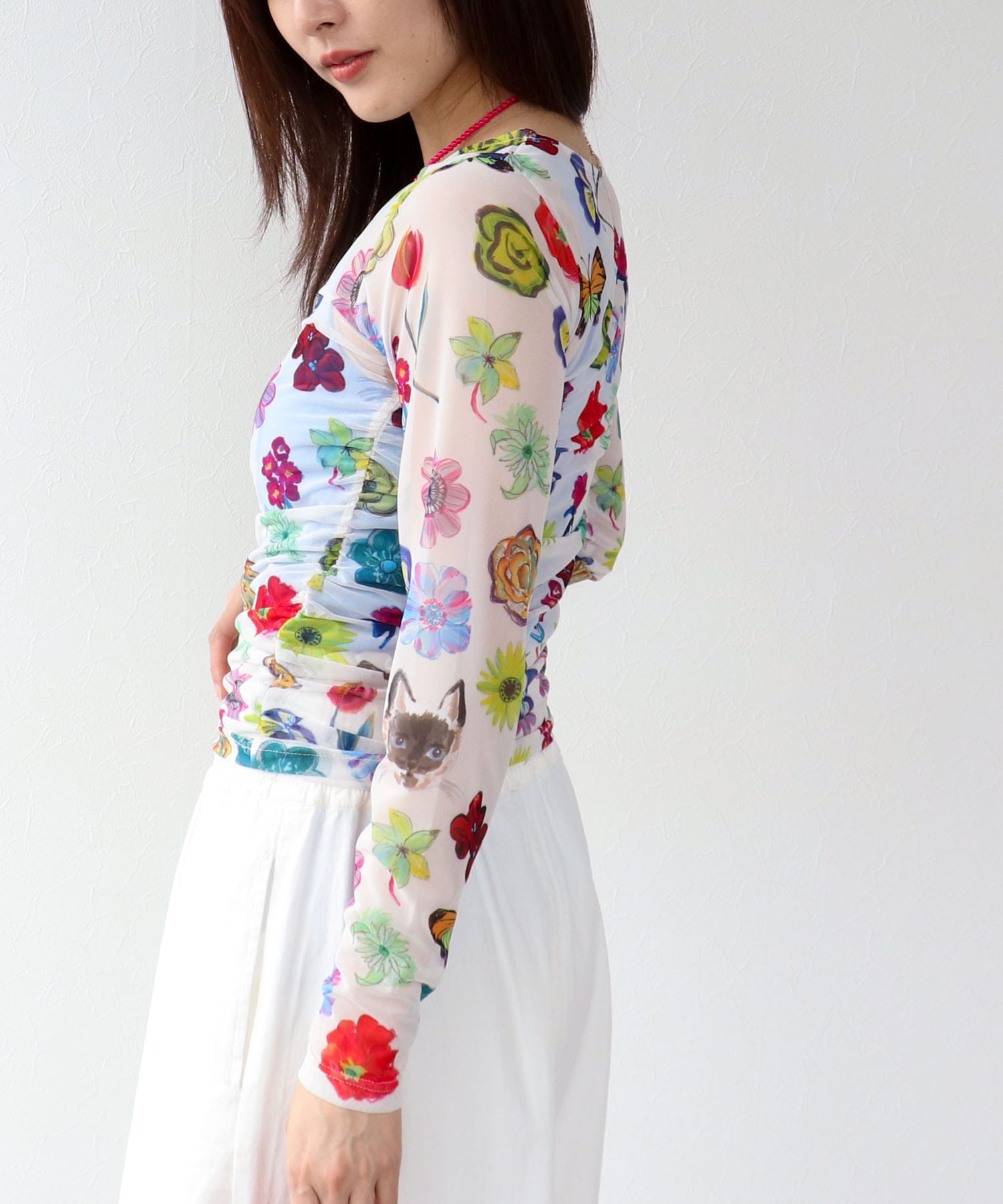 【バラ色の帽子コラボ】プリントシアートップス