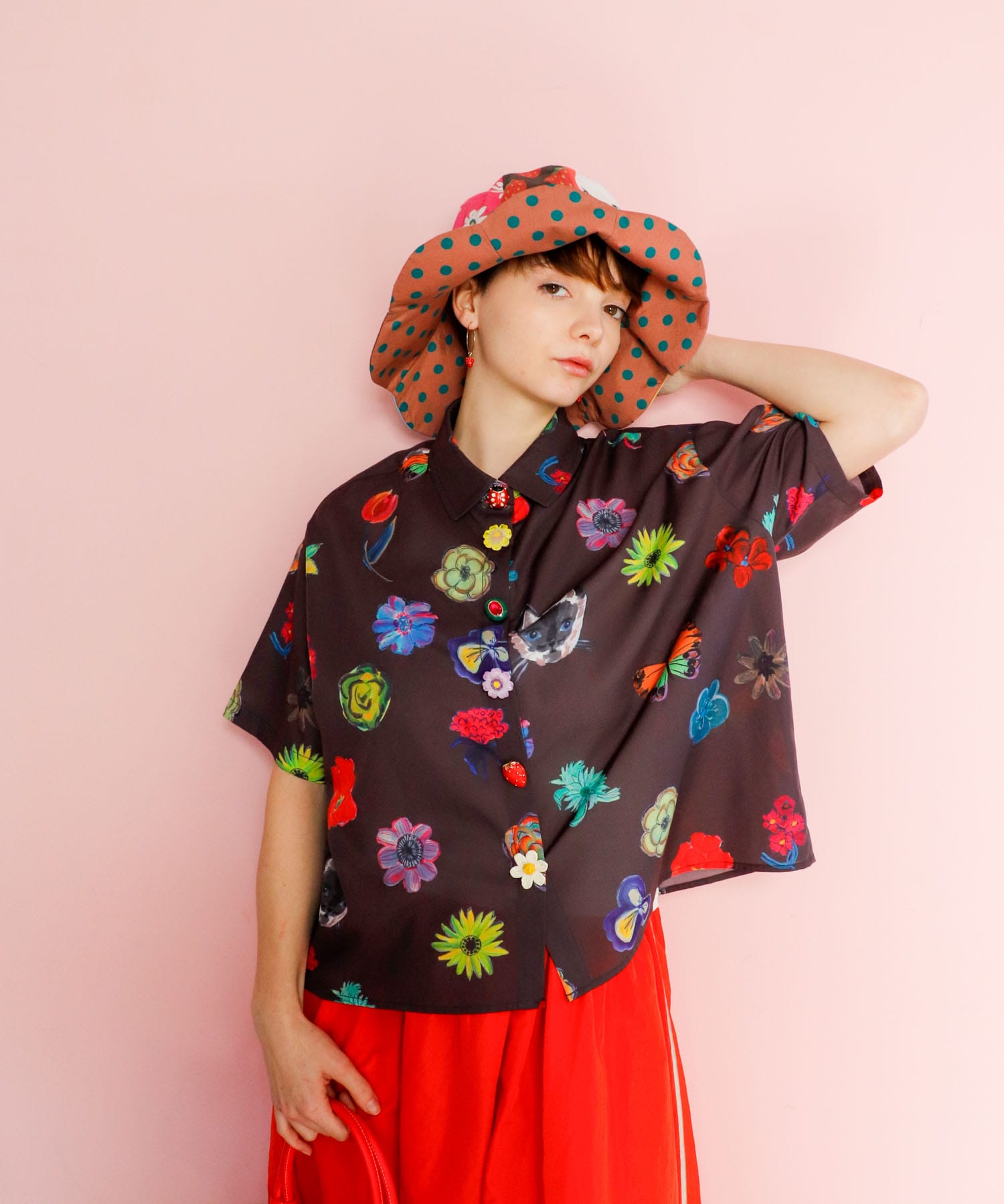≪4/16(木)予約開始≫【バラ色の帽子コラボ】プリントシャツ