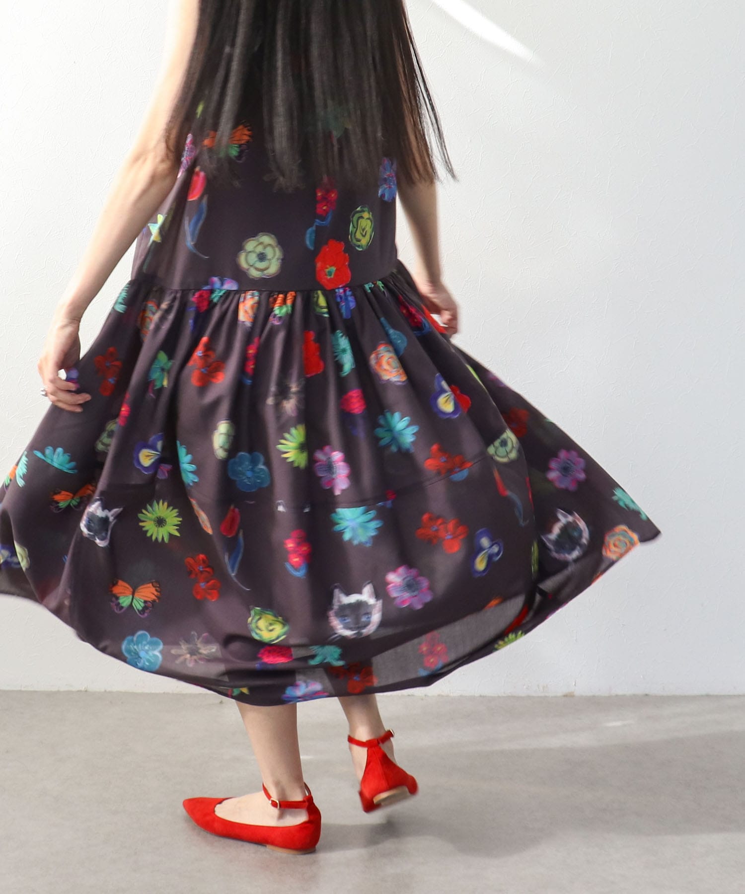 ≪4/16(木)予約開始≫【バラ色の帽子コラボ】プリントワンピース