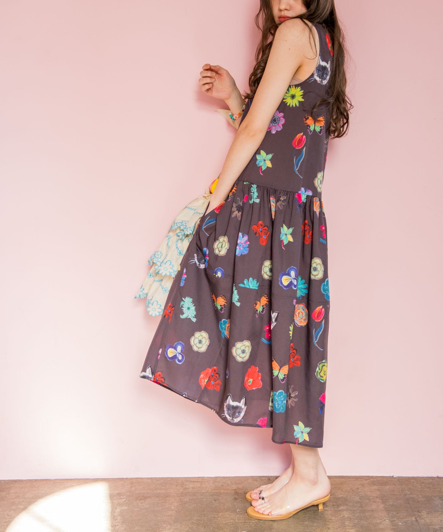 ≪4/16(木)予約開始≫【バラ色の帽子コラボ】プリントワンピース