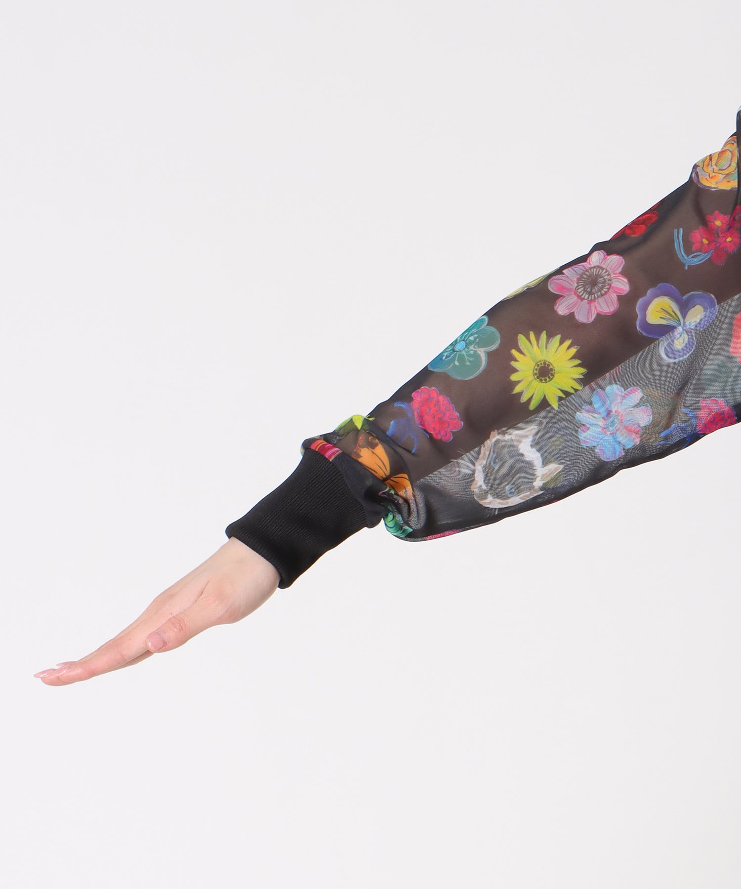 【バラ色の帽子コラボ】プリントシアーカーディガン