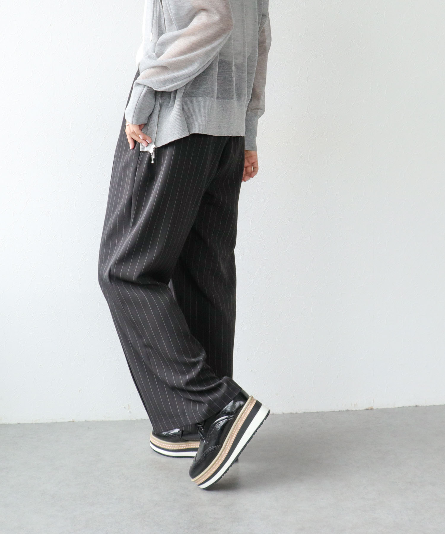 センターメローストライプパンツ