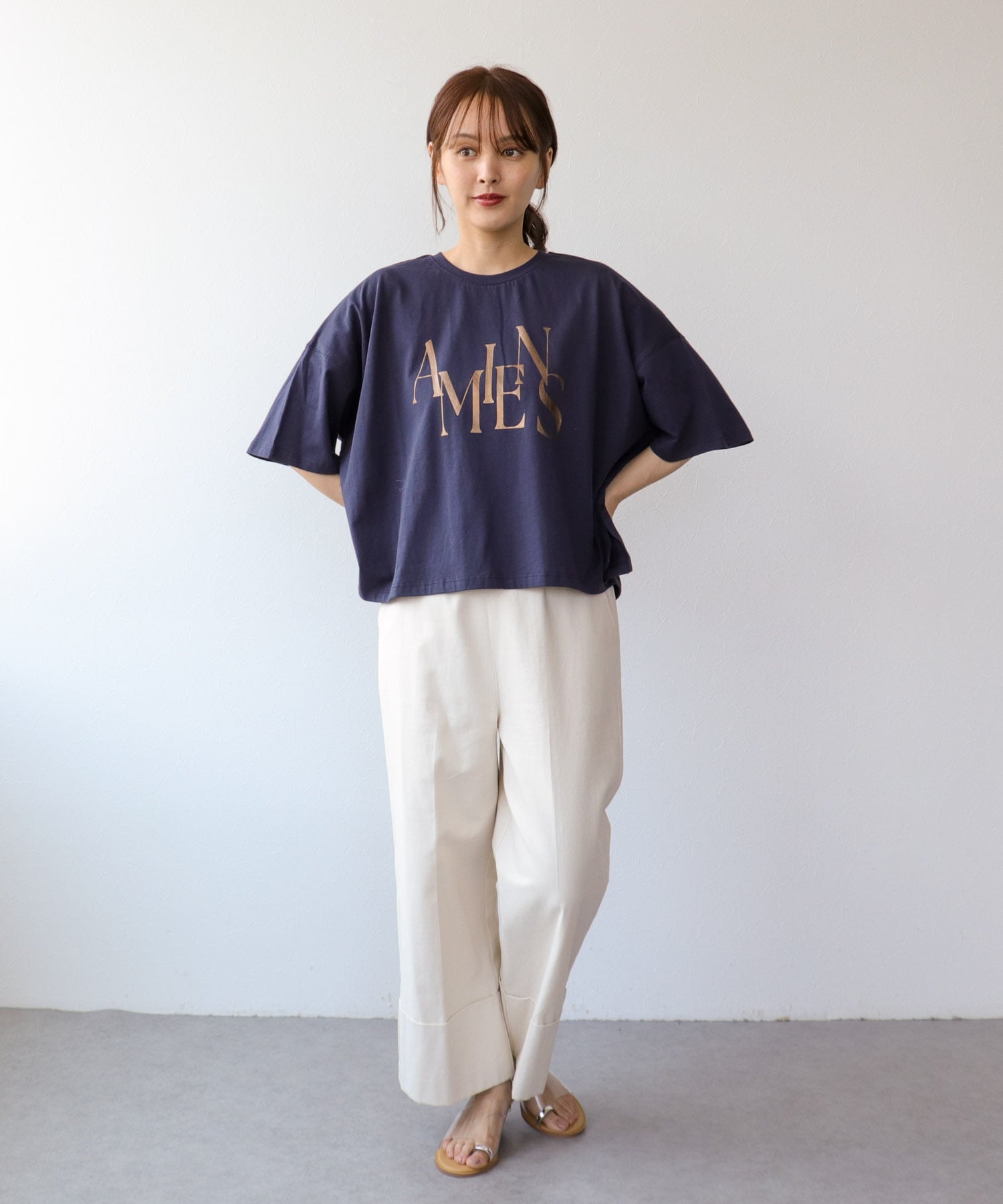ワイドシルエット箔ロゴTシャツ