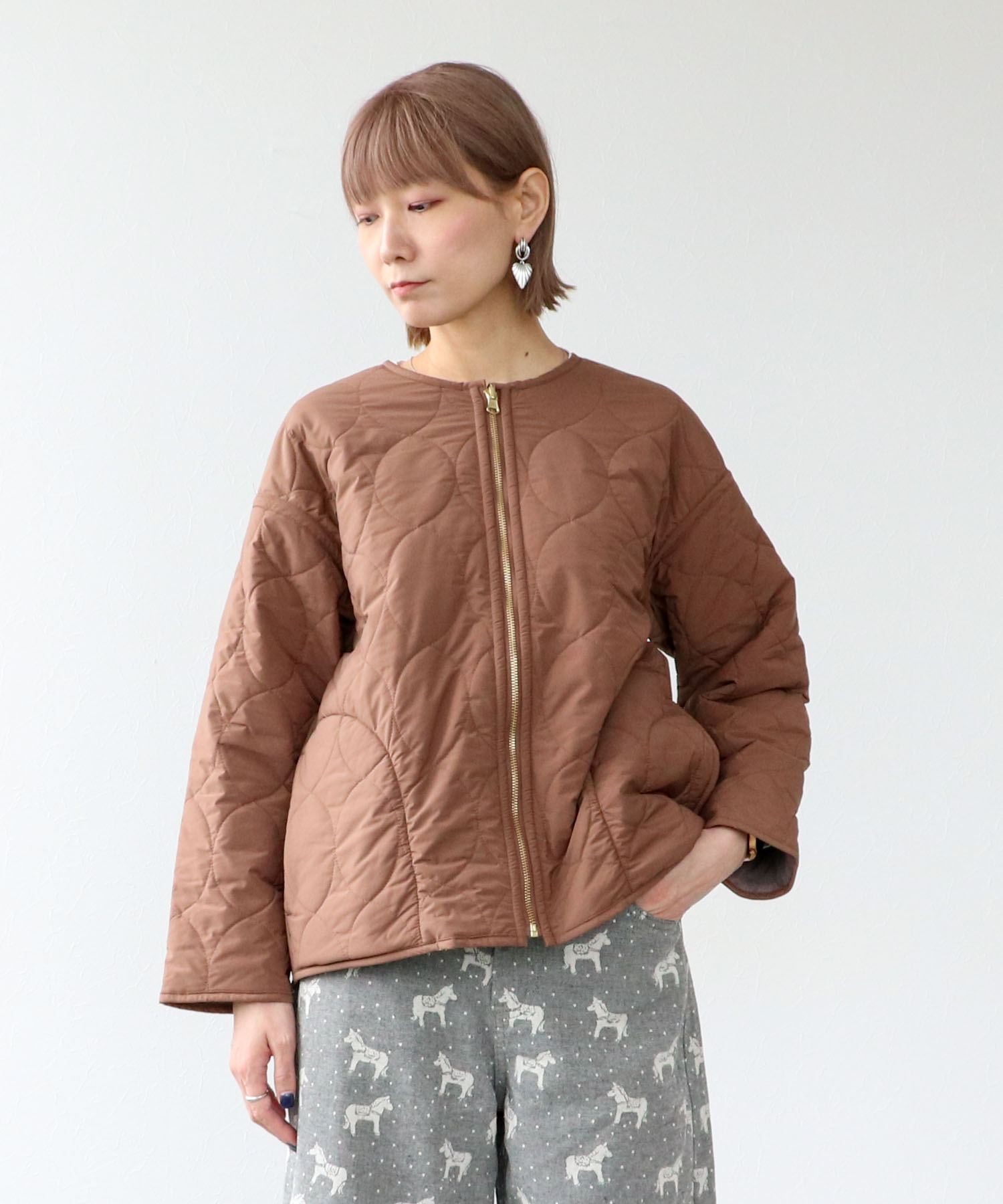 リバーシブルキルティングショートコート