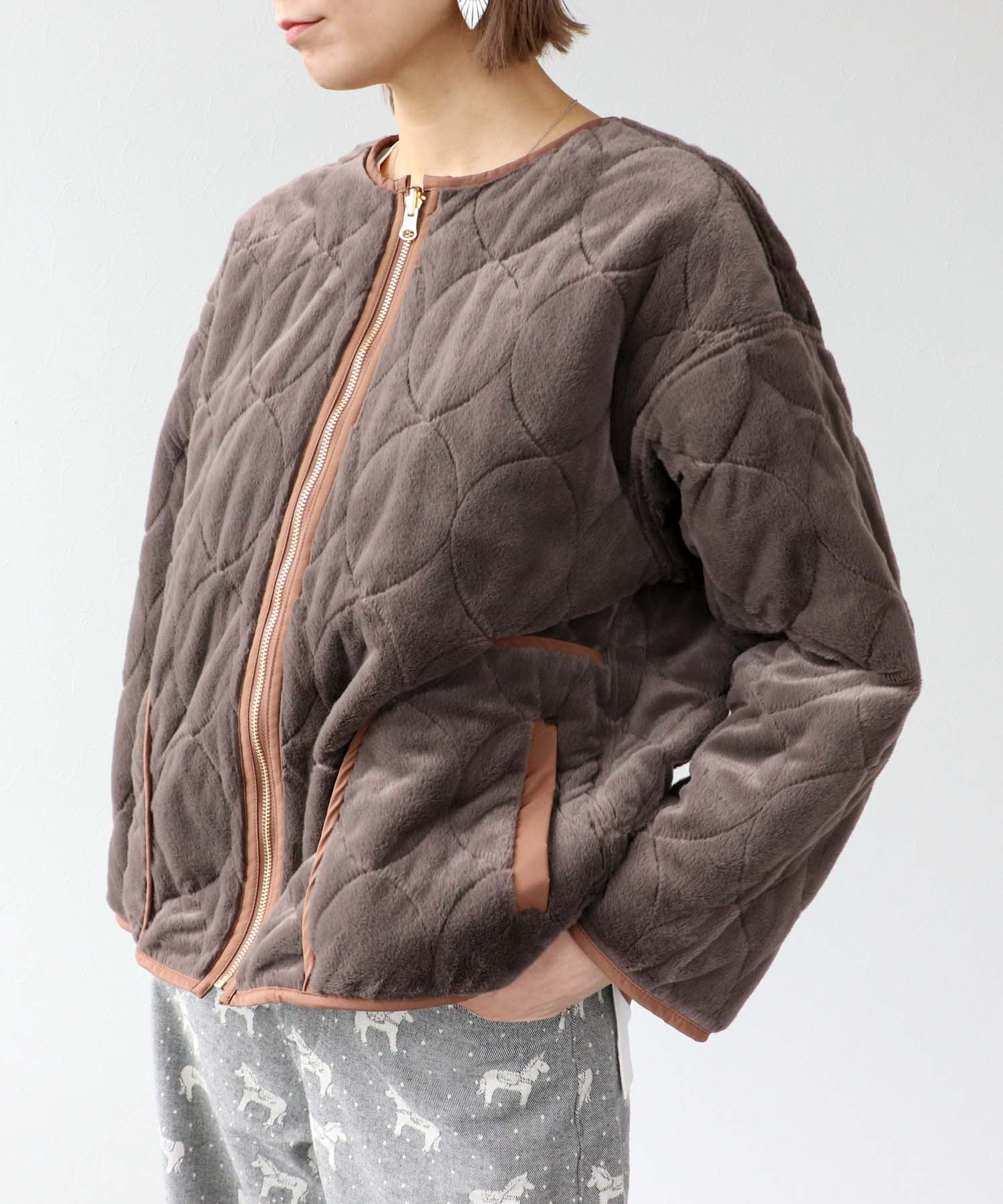 リバーシブルキルティングショートコート