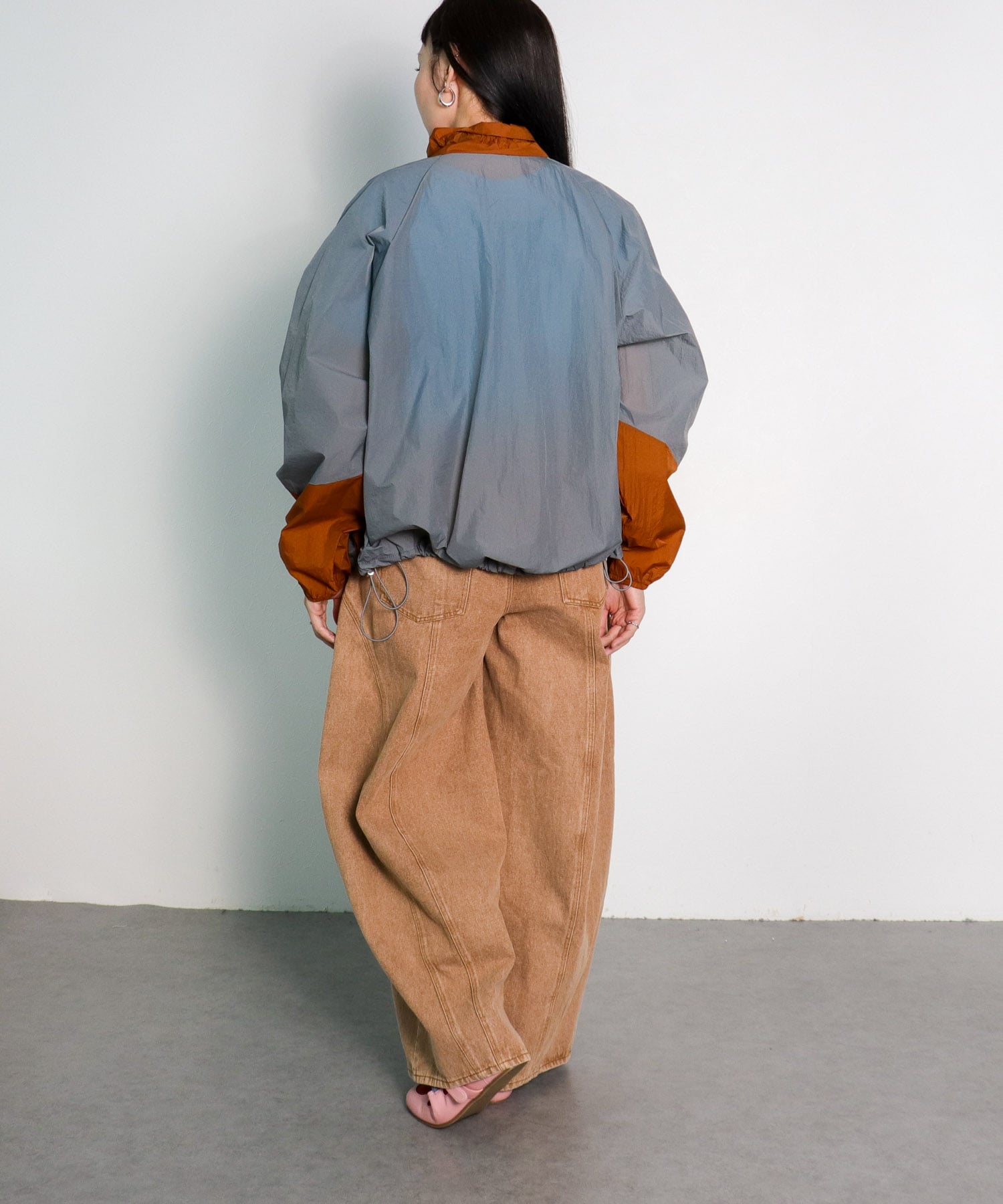 《予約会対象》カラーデニム立体カーブパンツ