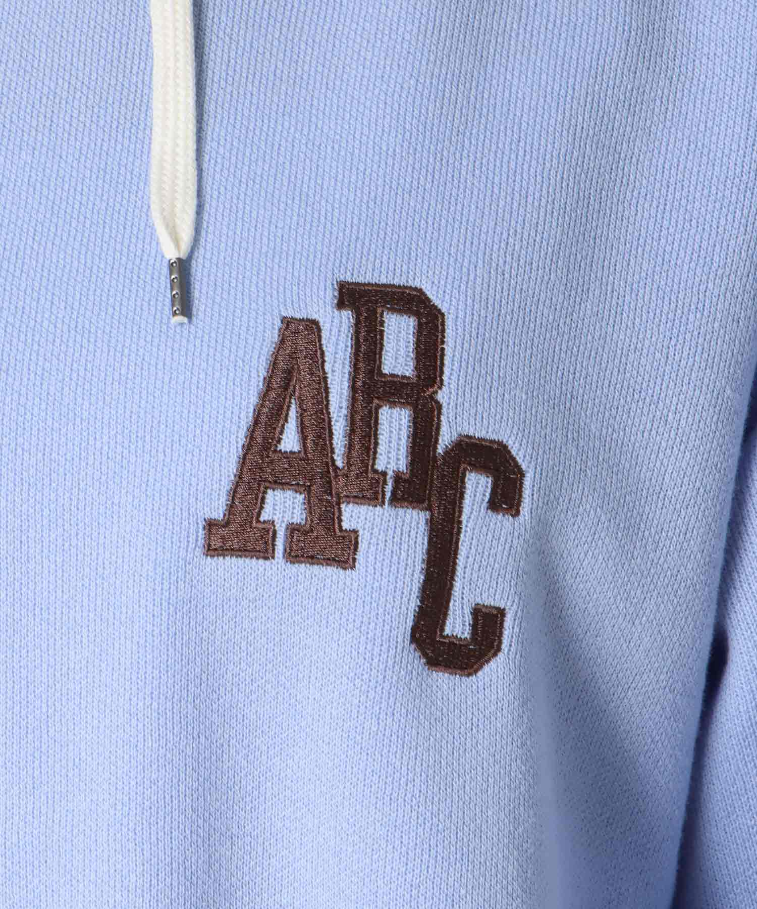 スエットライク刺繍ロゴパーカー
