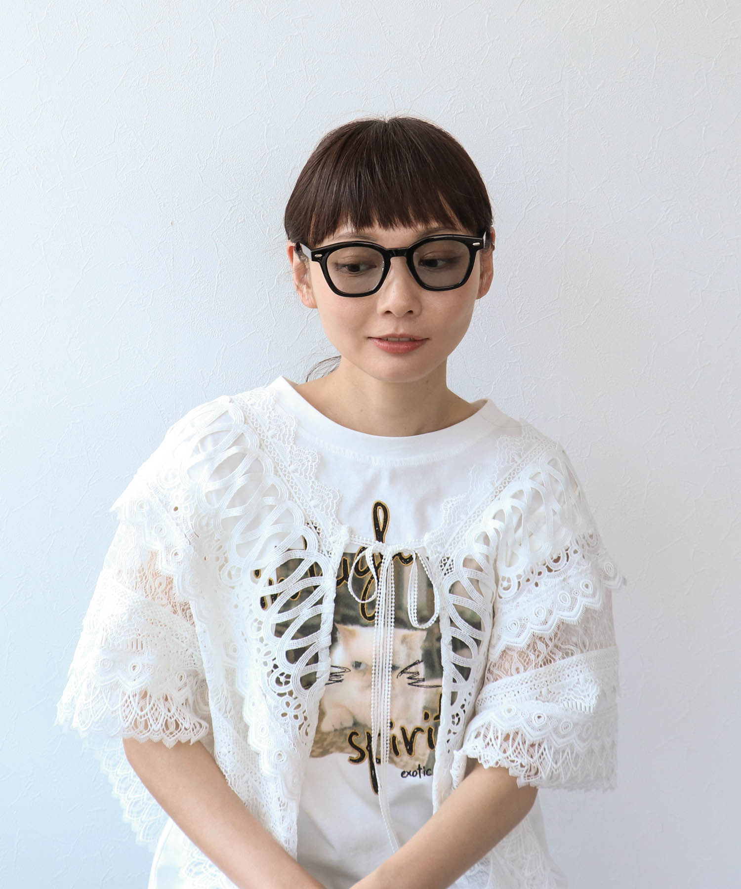 ＜一部店舗・WEB限定＞スクエア型サングラス