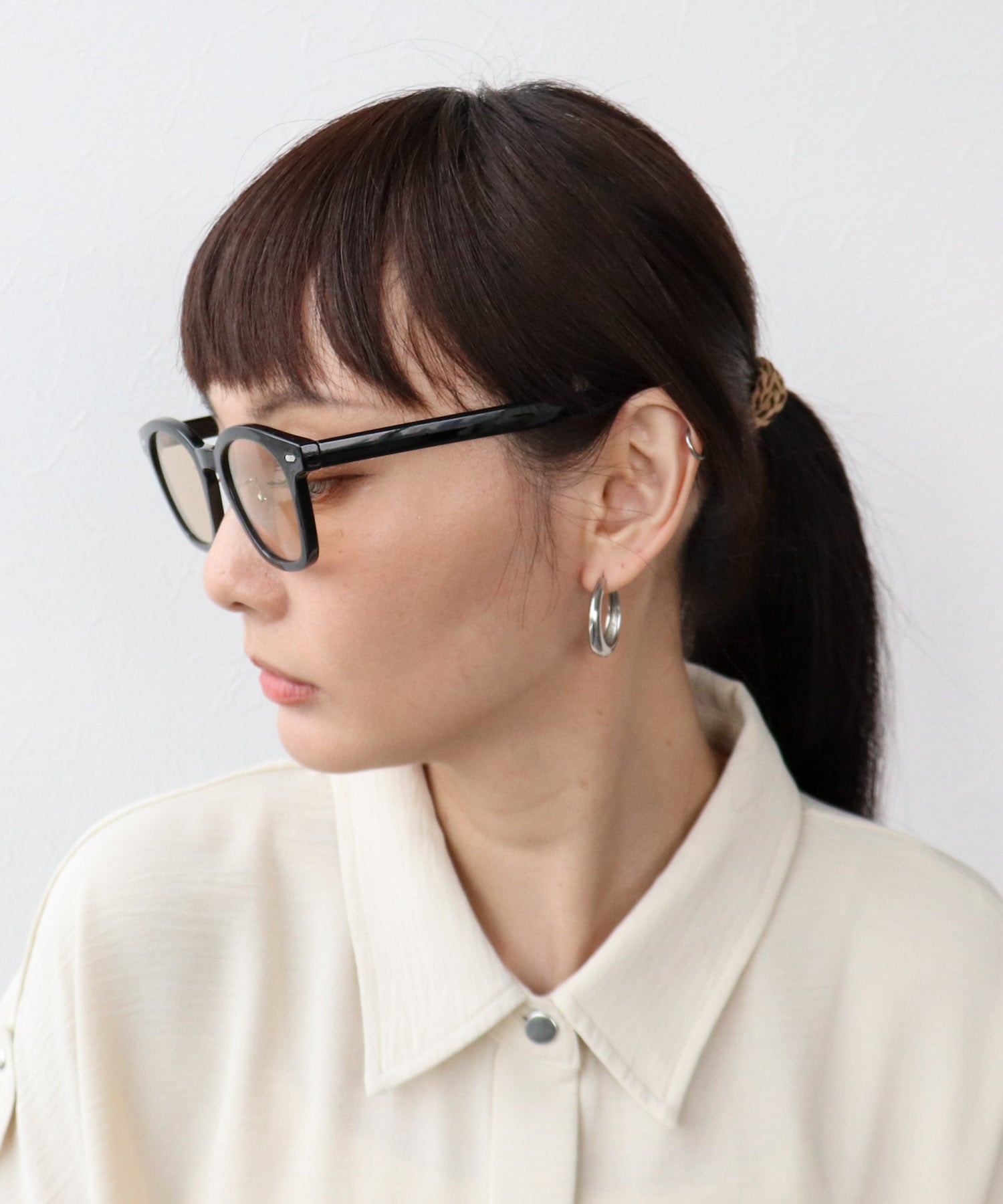 ＜一部店舗・WEB限定＞スクエア型サングラス