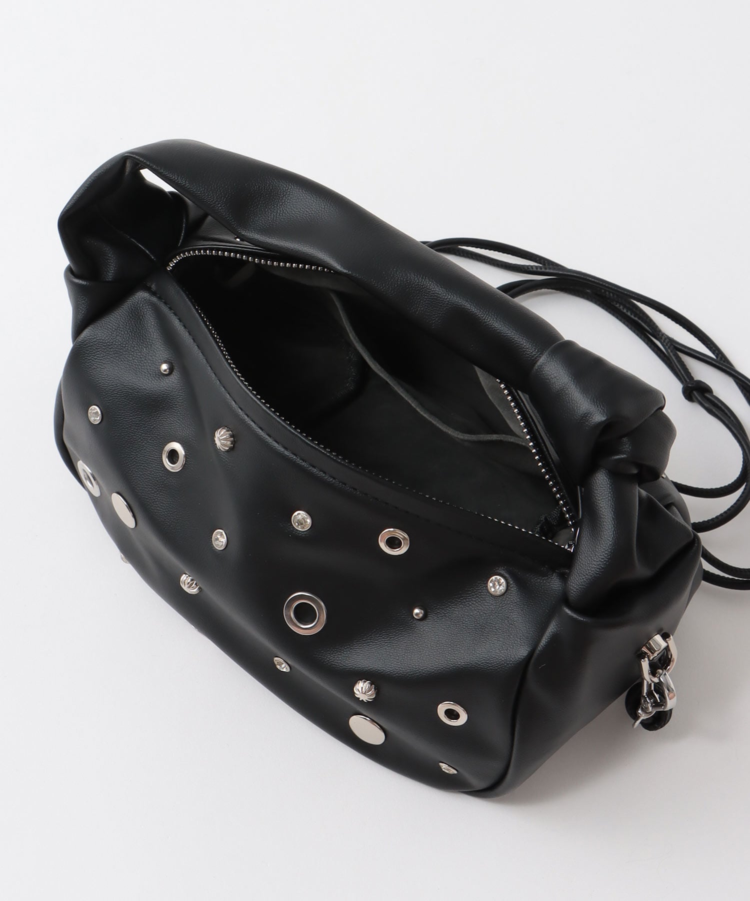 ノットハンドルスタッズBAG
