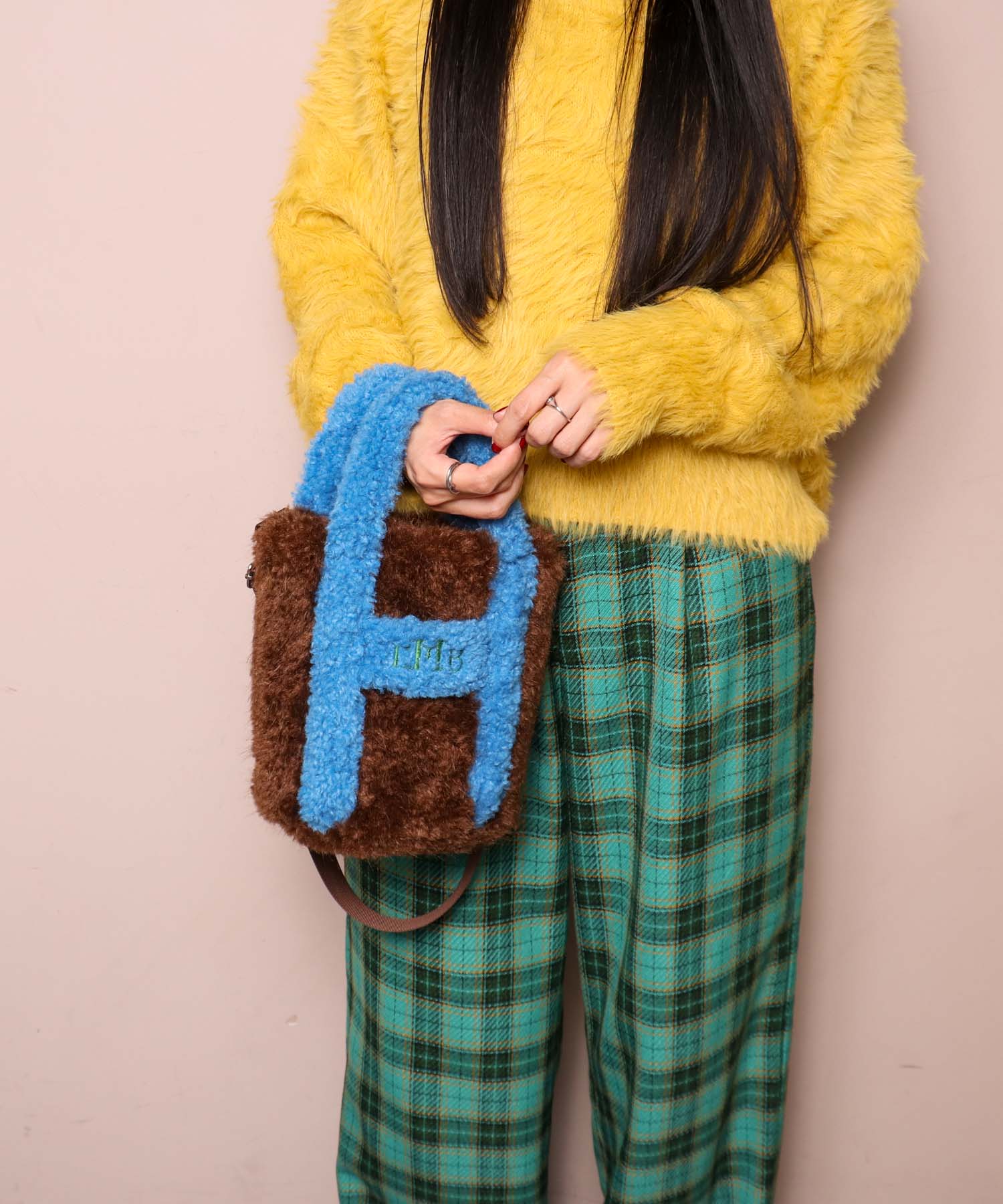 COLORフェイクファーミニBAG