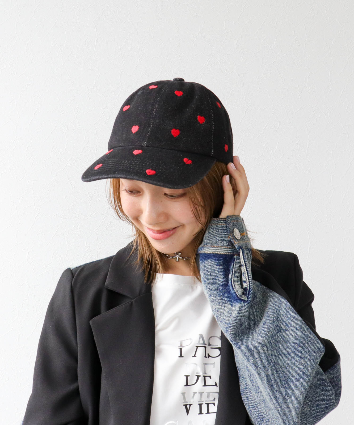 ハート刺繍デニムキャップ | AND ON JIONE STORE（アンドオン）ジオン