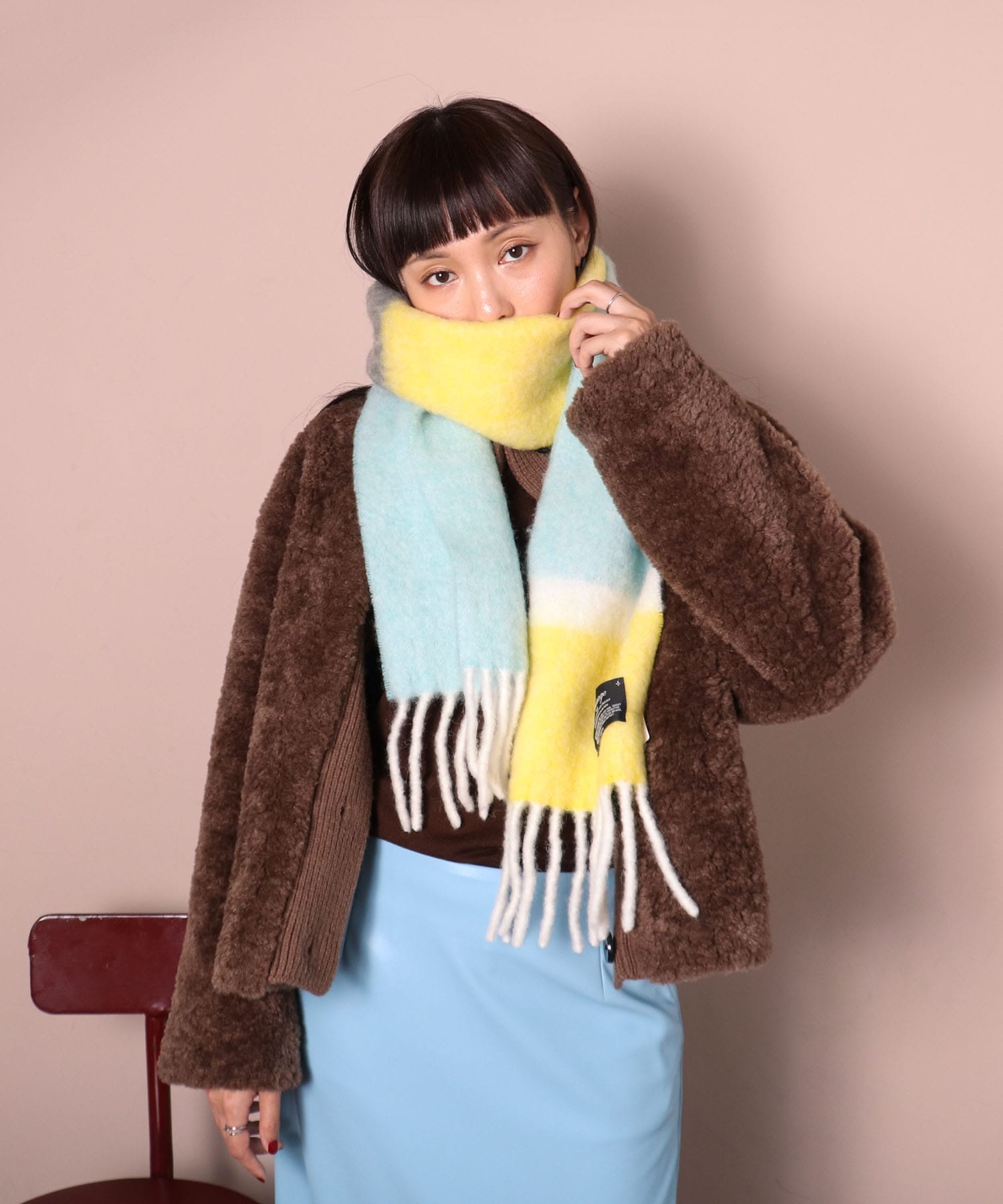 マルチカラーブークレーマフラー