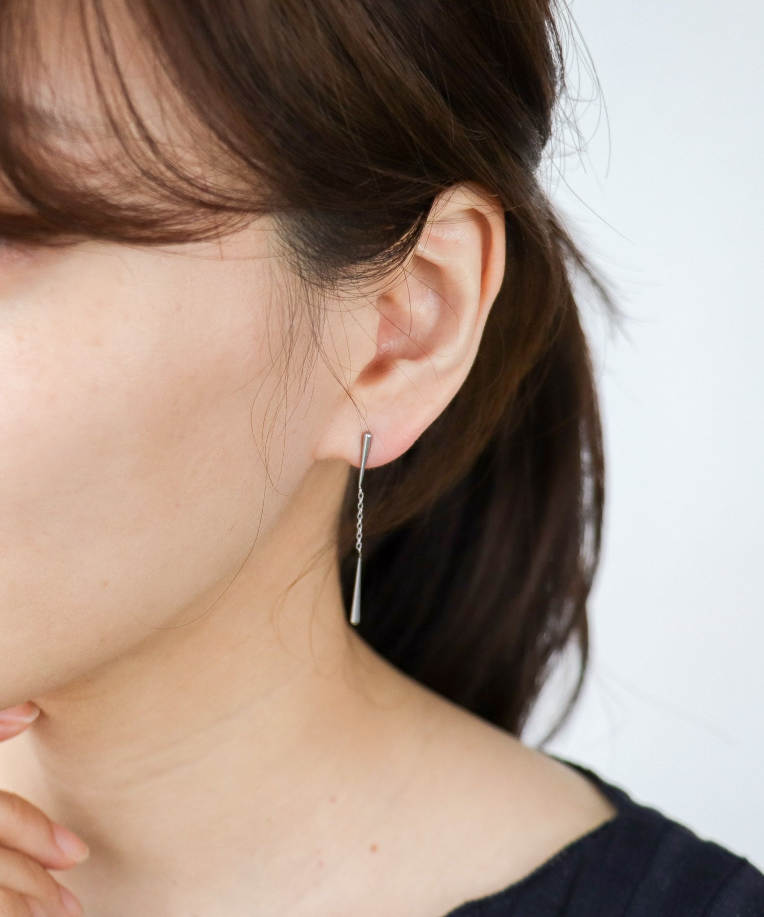 【ステンレス】スリムドロップピアス