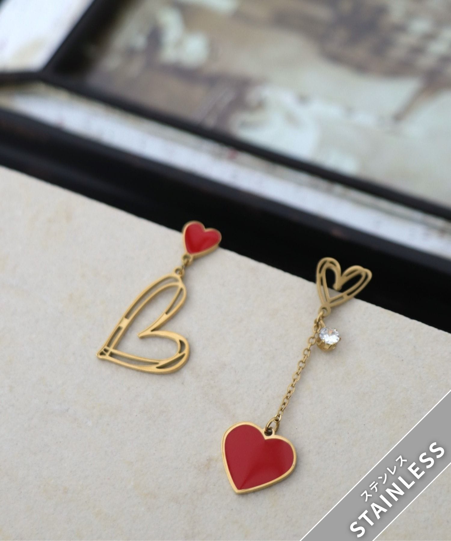 【ステンレス】ハートアシメピアス
