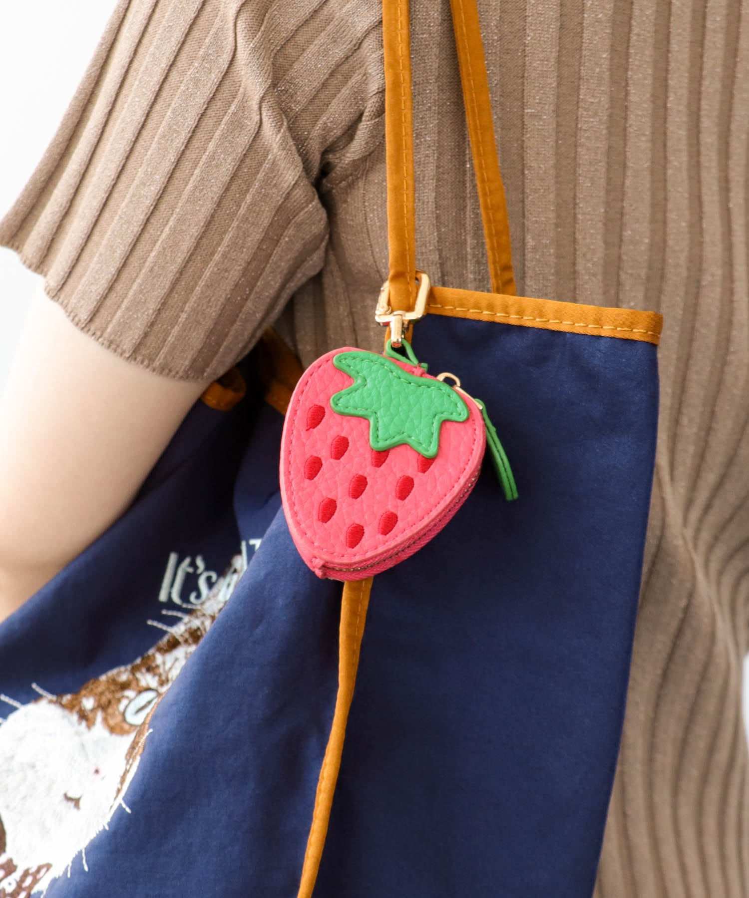 FRUITポーチチャーム