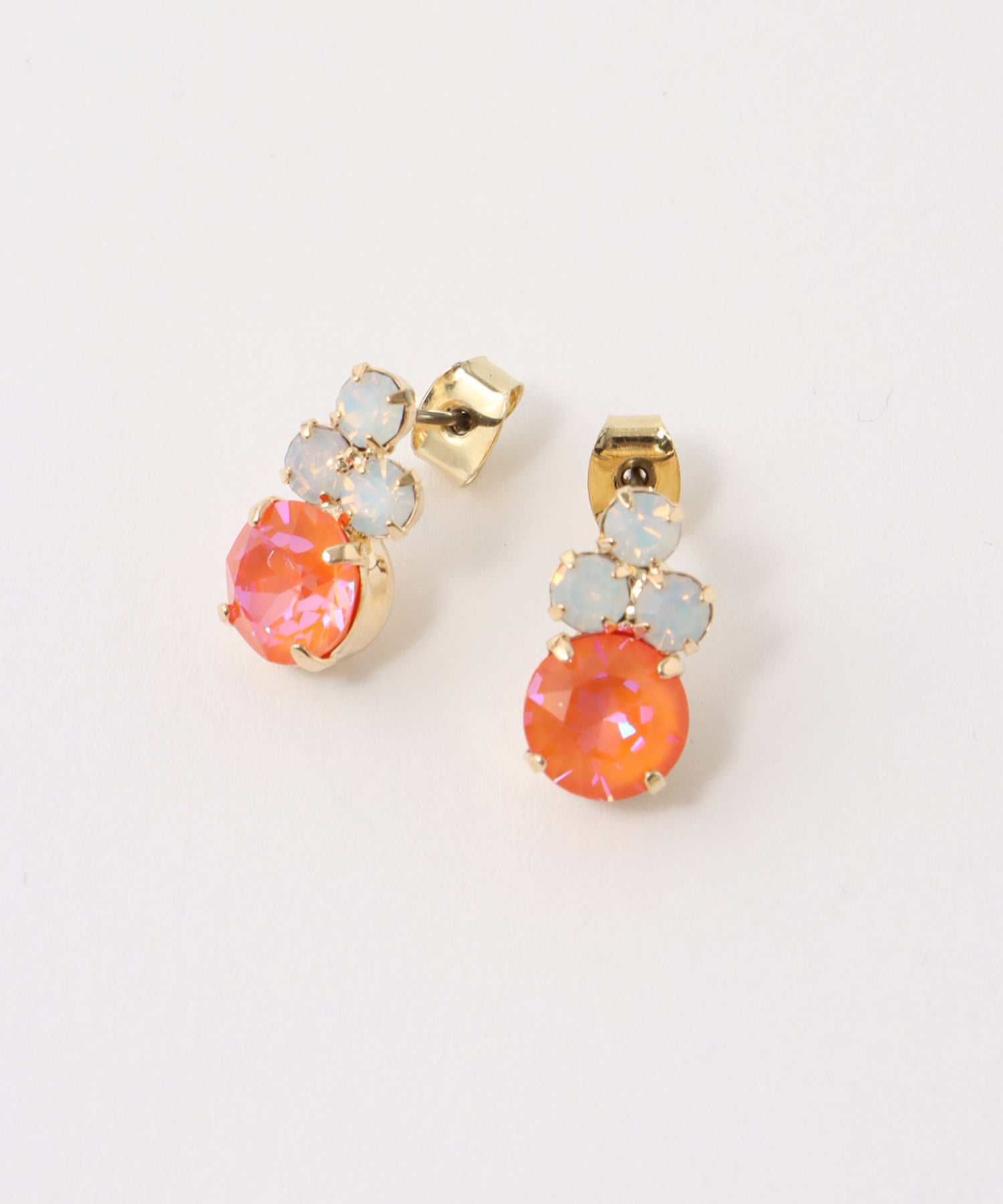 オーロラビジュピアス