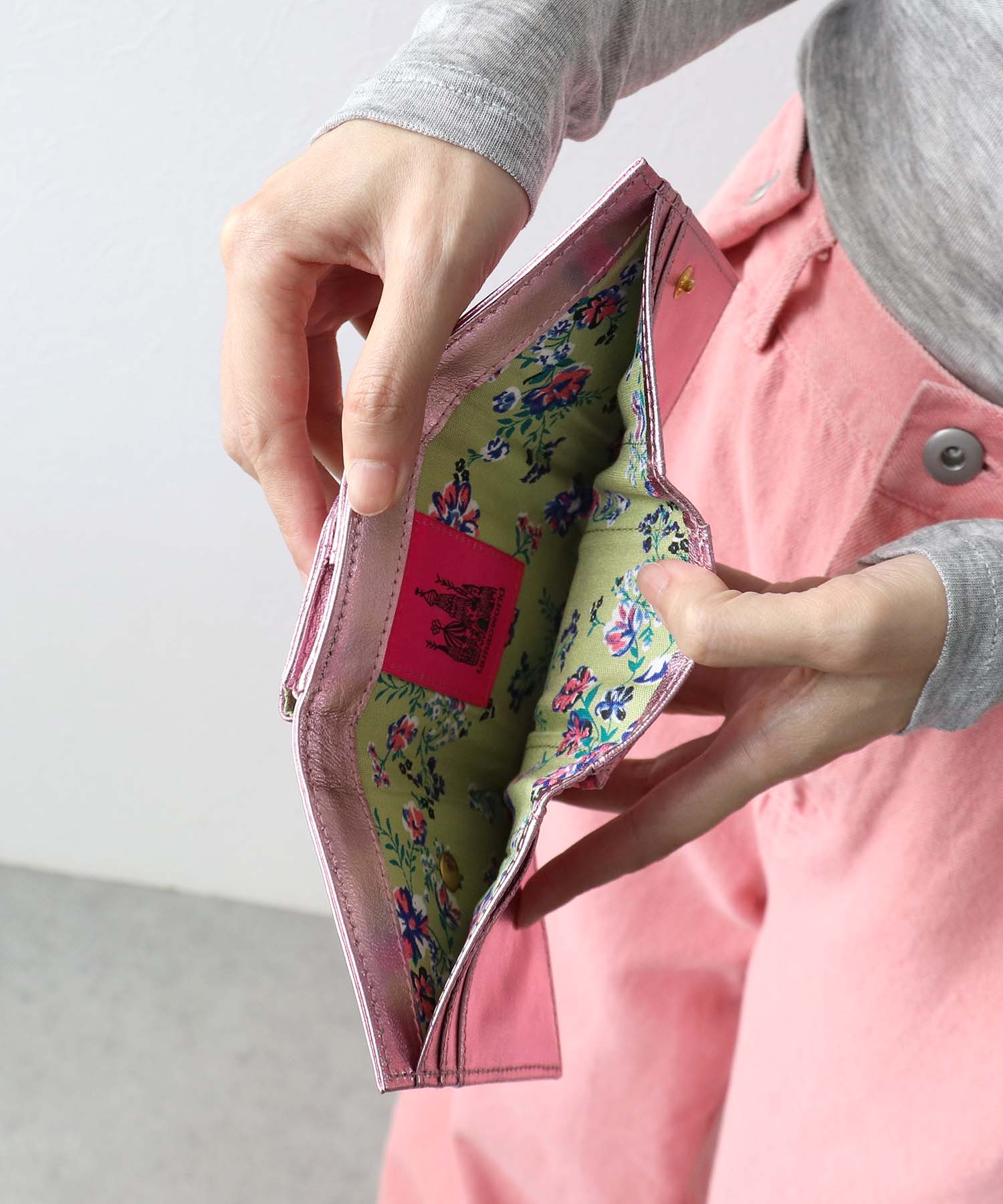 ＜一部店舗・WEB限定＞【tamaoworld】Leather mini catwallet