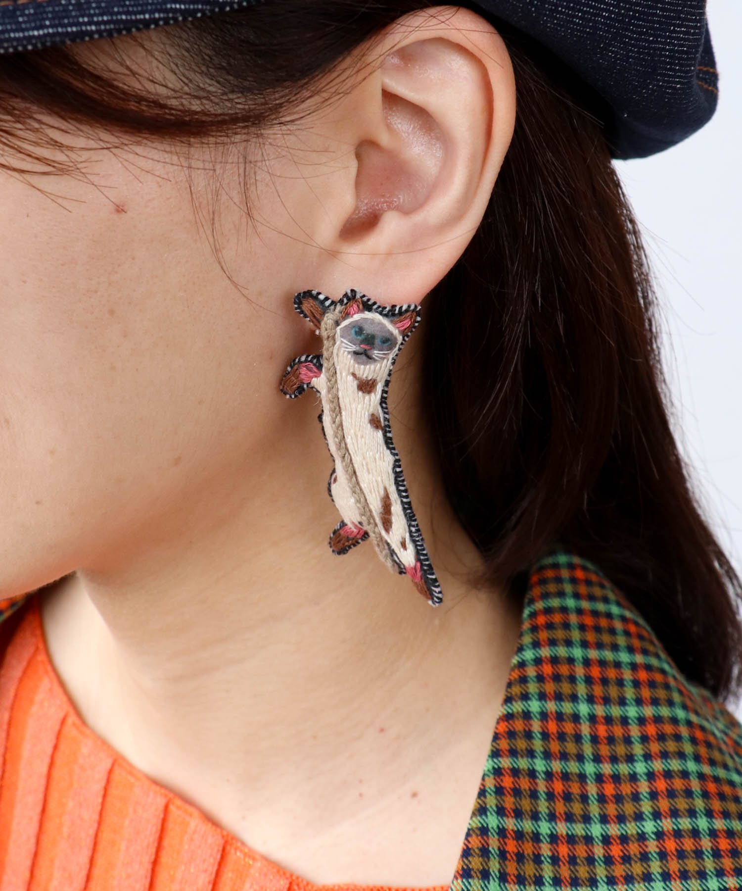＜一部店舗・WEB限定＞【tamaoworld×Three Four Time】 Cat Earring pin