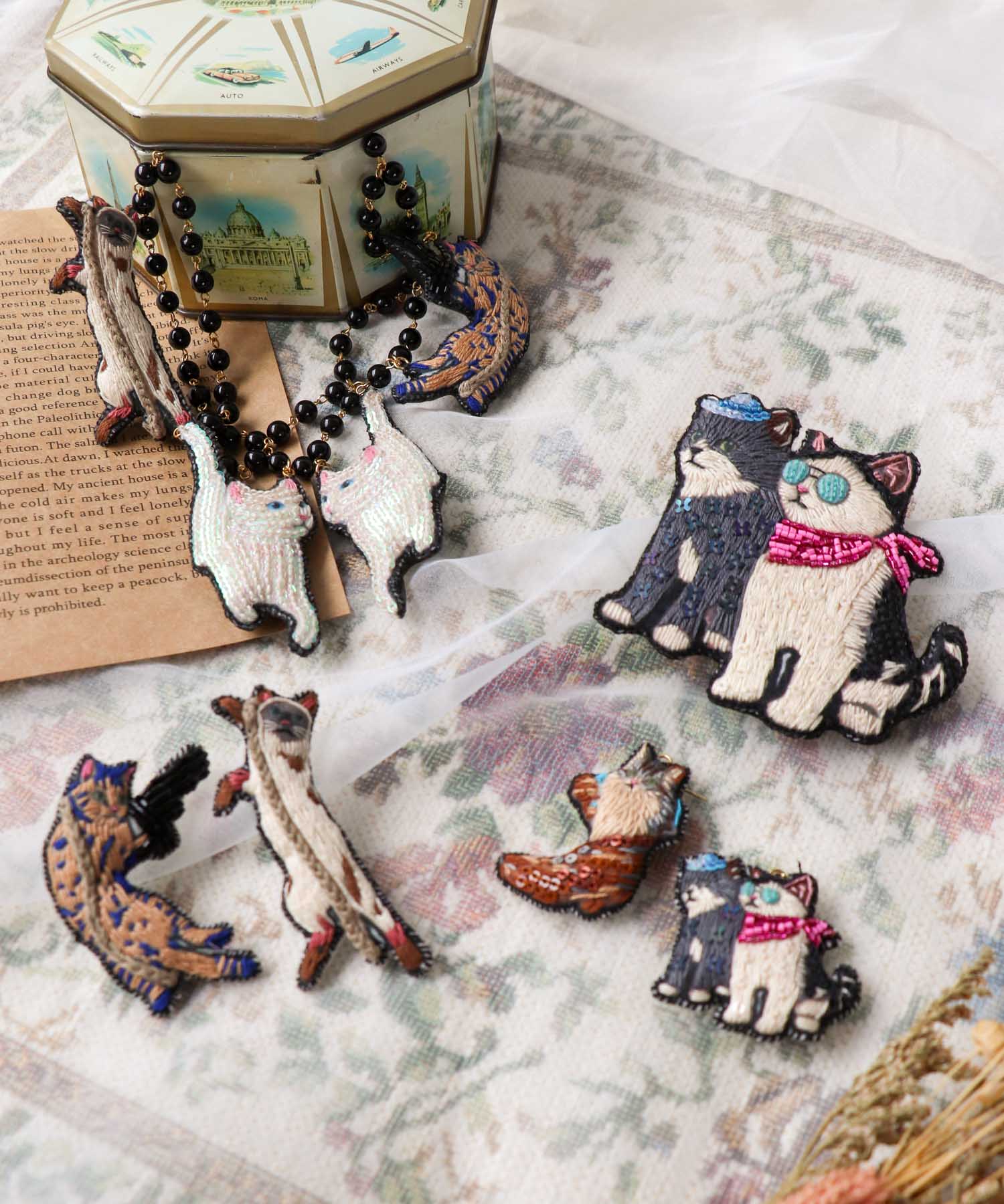 ＜一部店舗・WEB限定＞【tamaoworld×Three Four Time】 Cat Earring pin