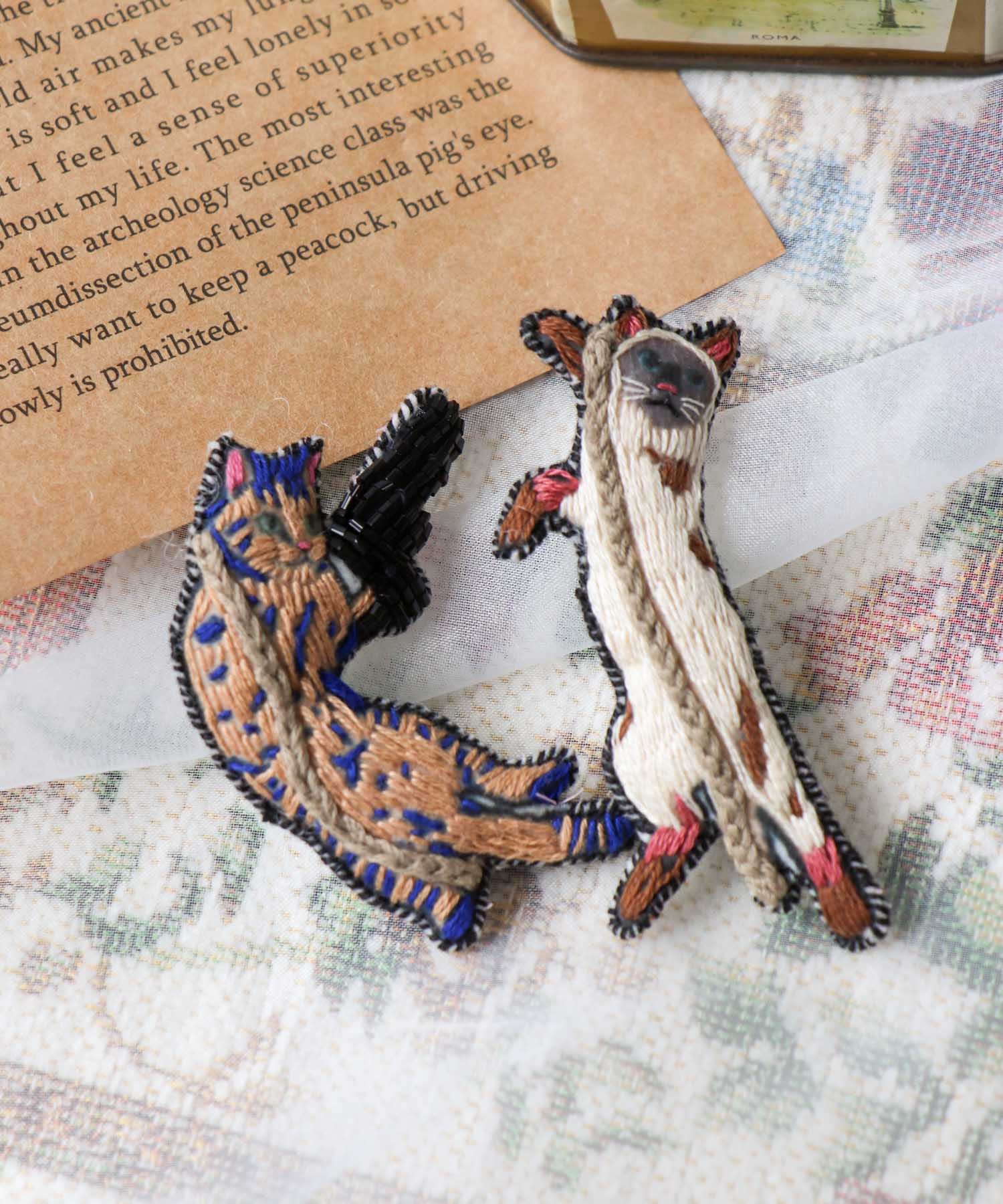 ＜一部店舗・WEB限定＞【tamaoworld×Three Four Time】 Cat Earring pin