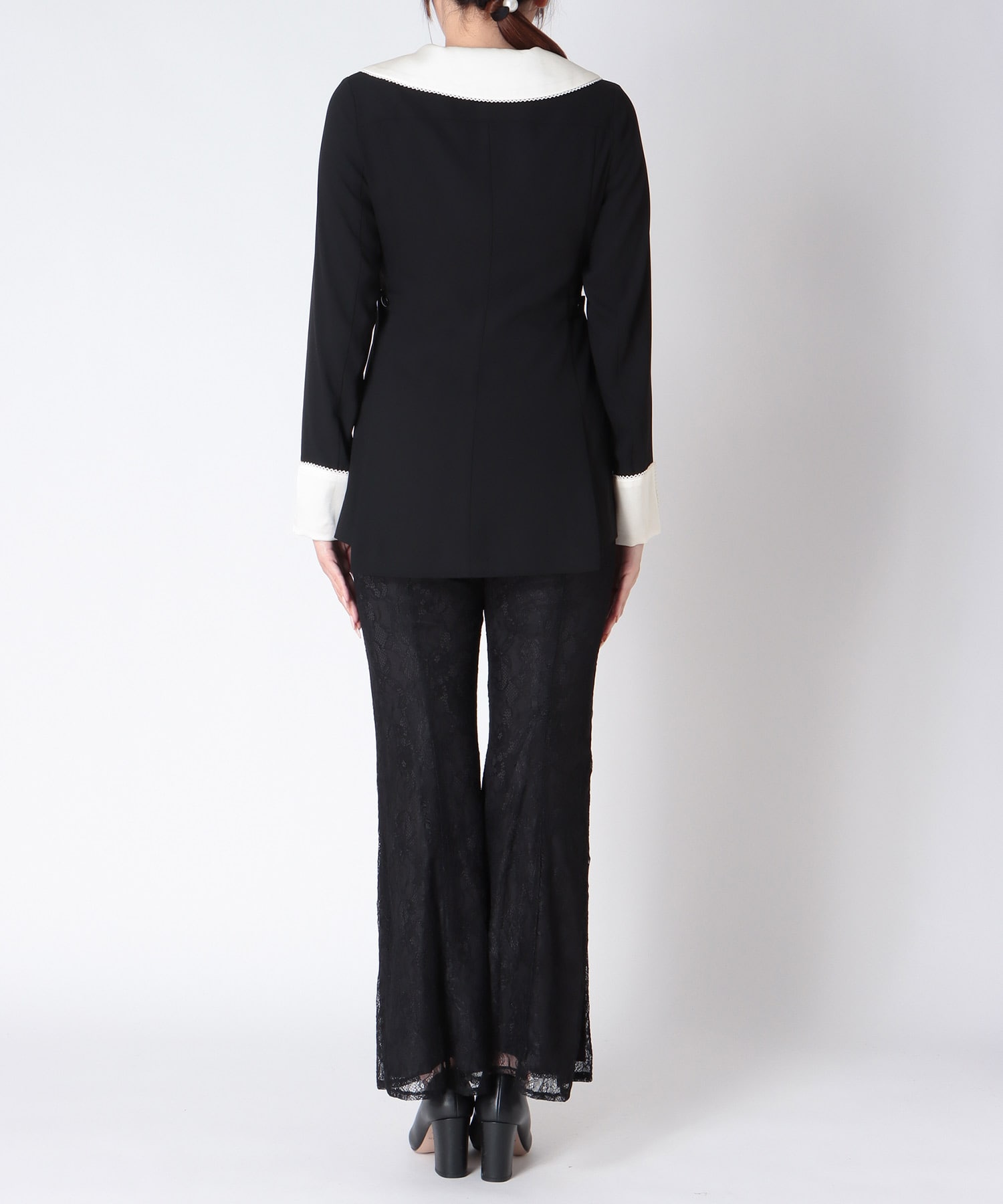 contrast collar set up dress