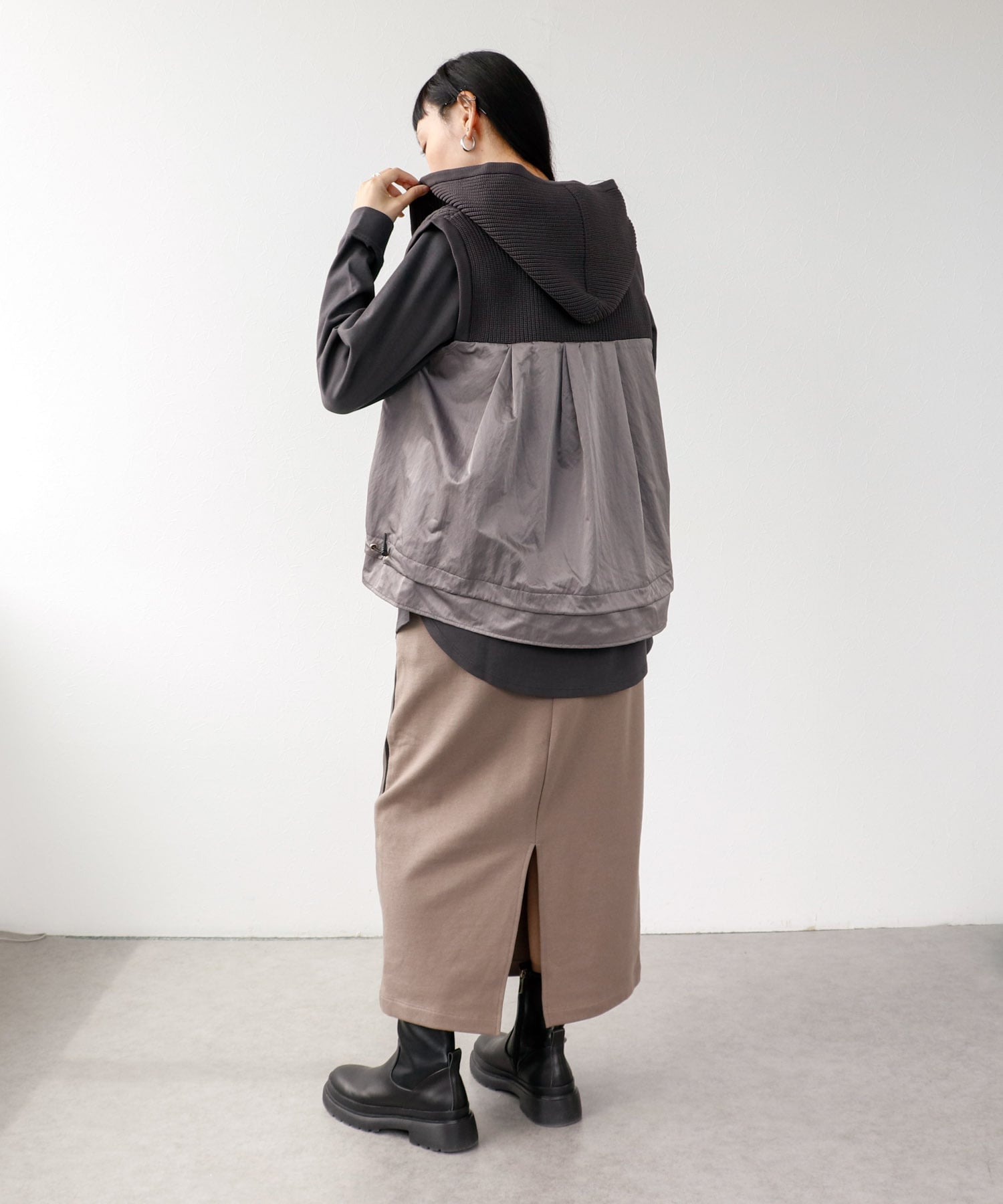 ケーブル布帛ドッキングベスト