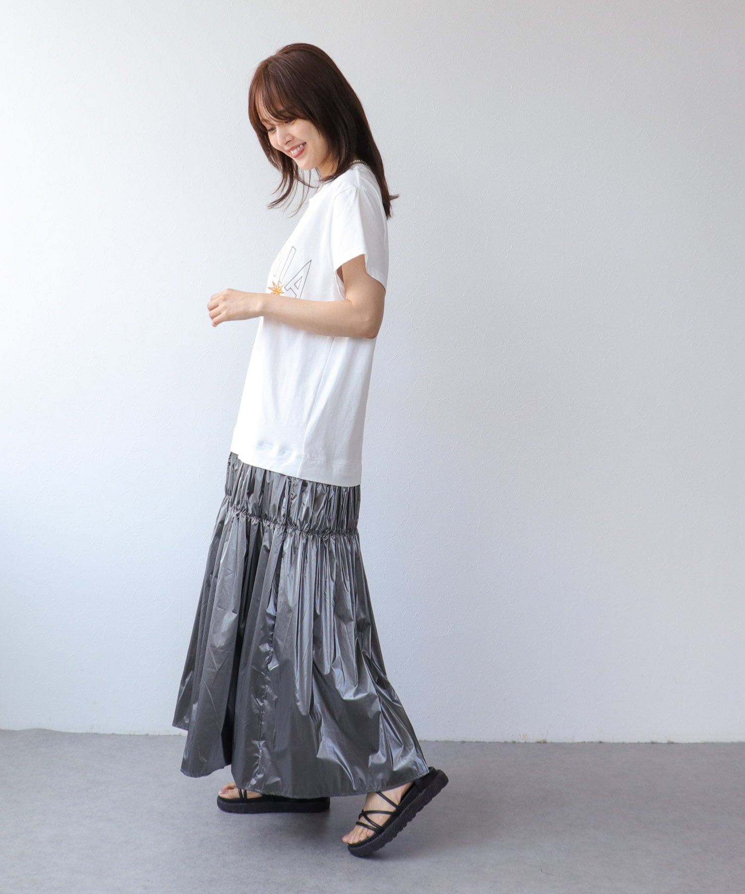 ウマ刺繍カレッジプリントTシャツワンピース
