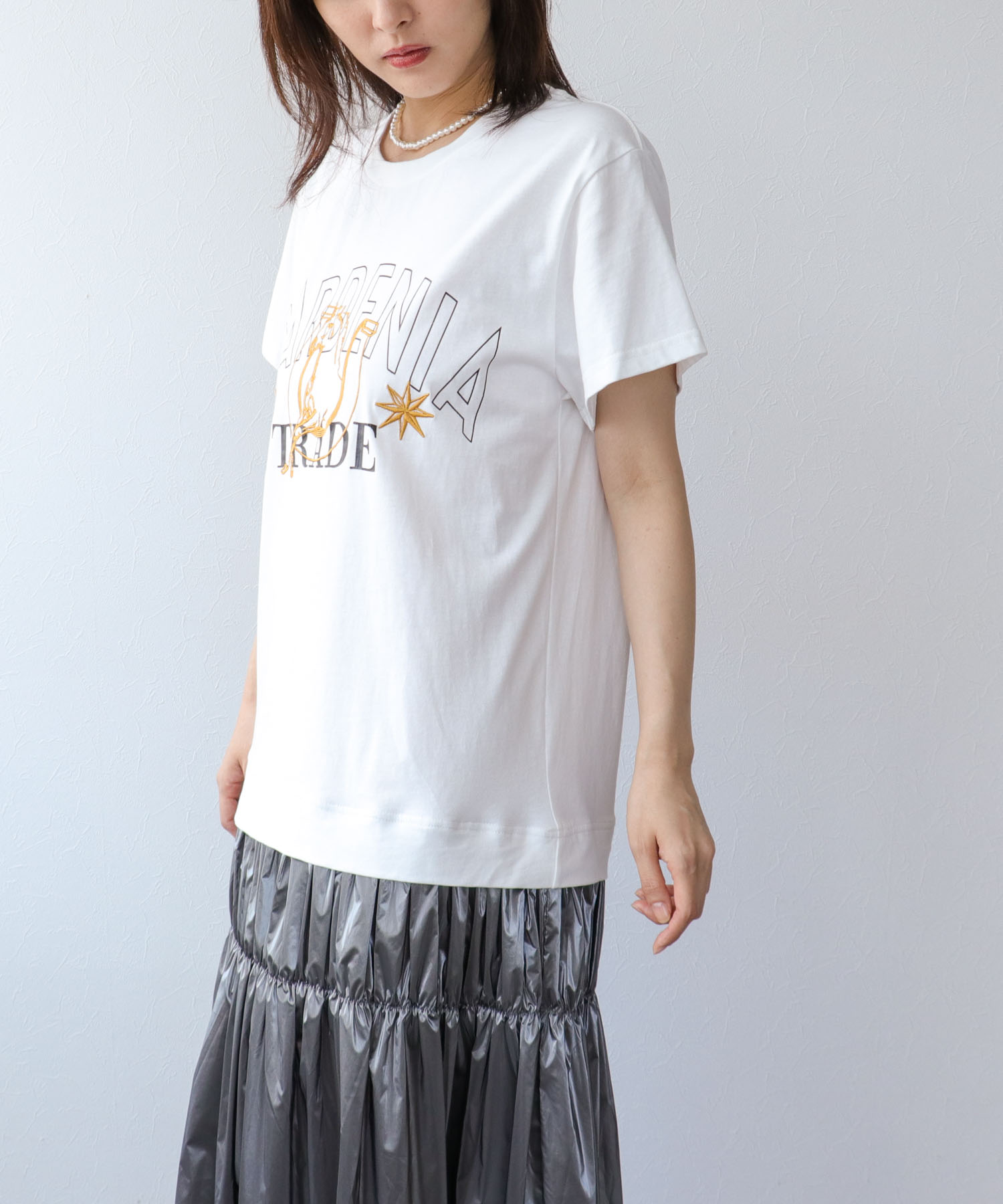 ウマ刺繍カレッジプリントTシャツワンピース