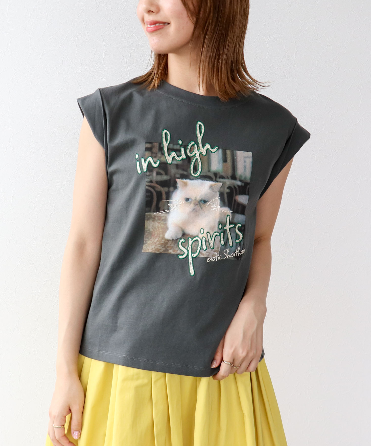 CATプリント刺繍ノースリーブプルオーバー