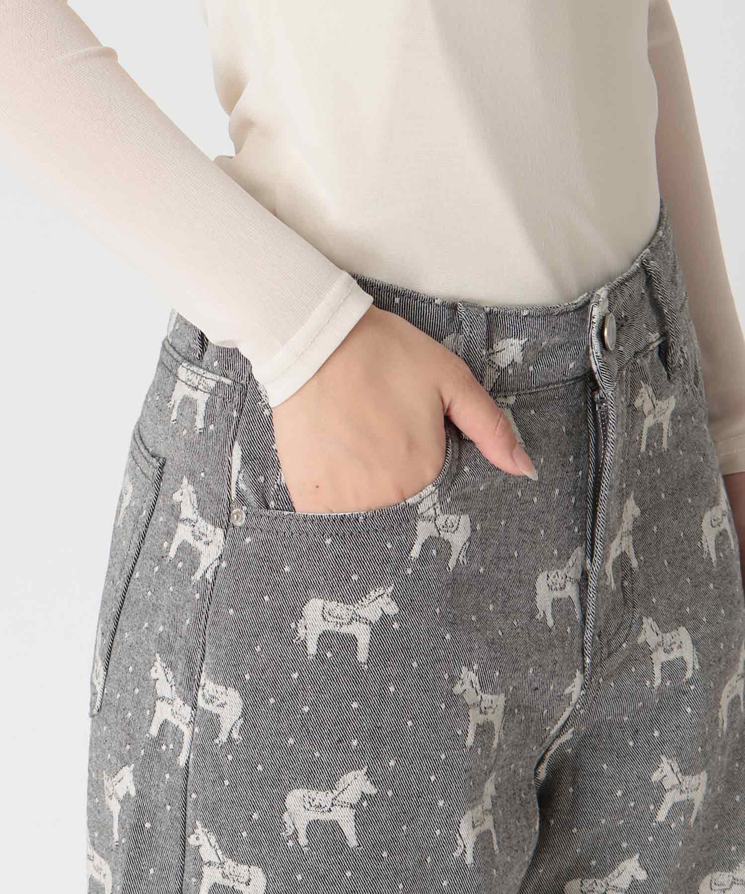 ホース柄ジャガードデニムパンツ