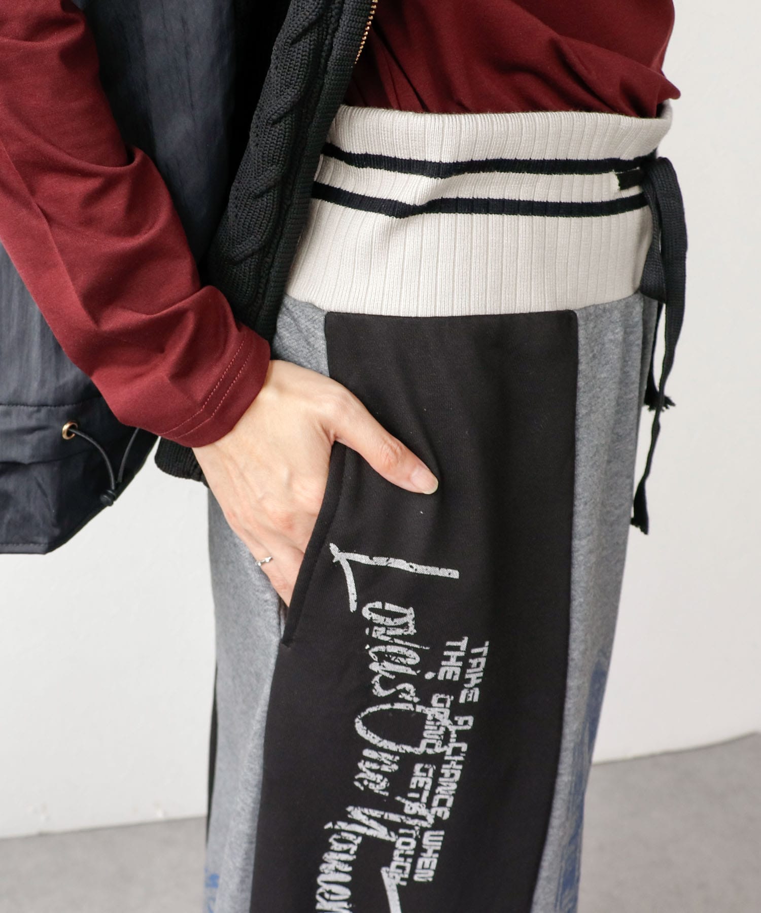ナンバーリング配色裏毛スカート