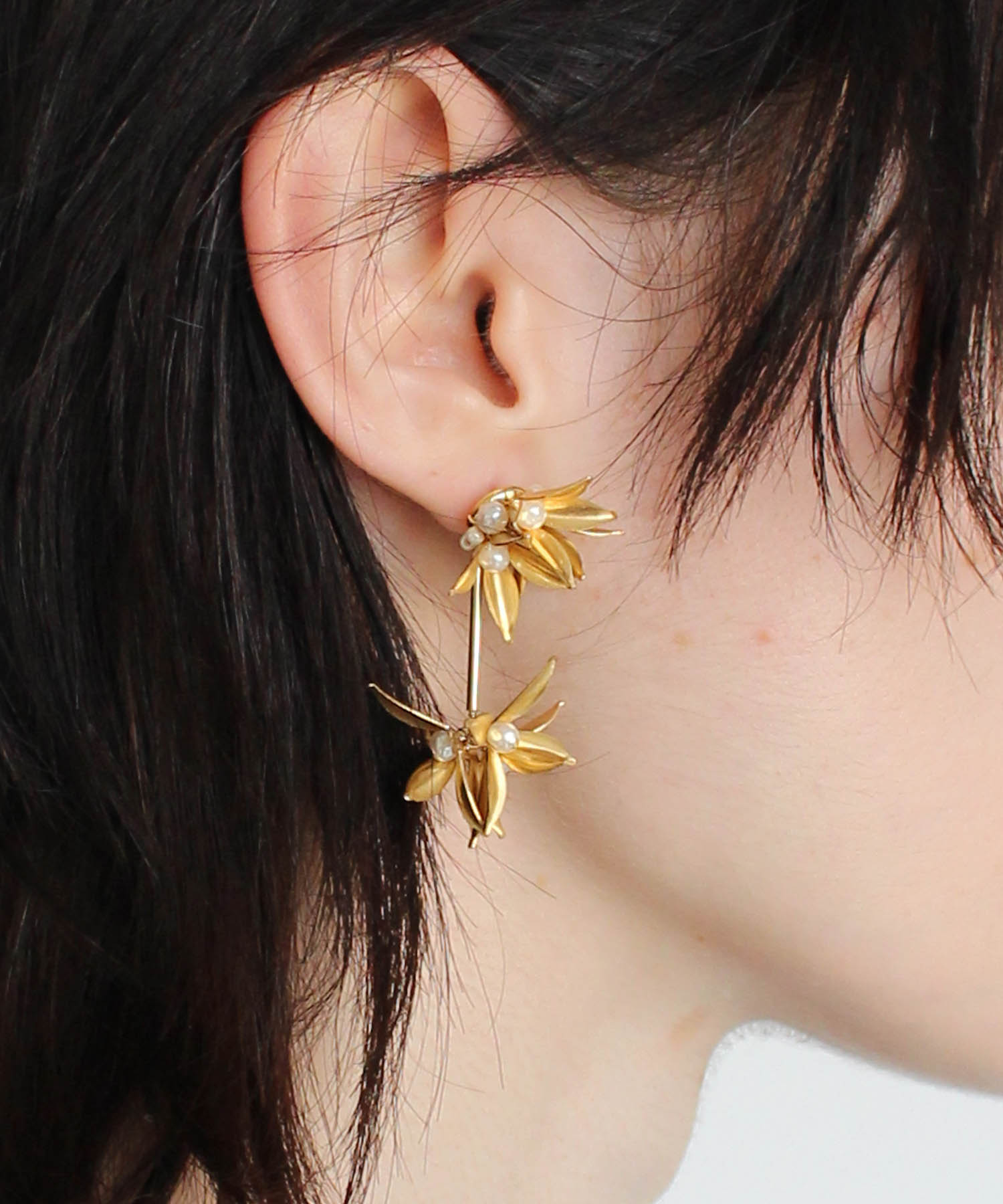 ＜monshiro＞pentas earring