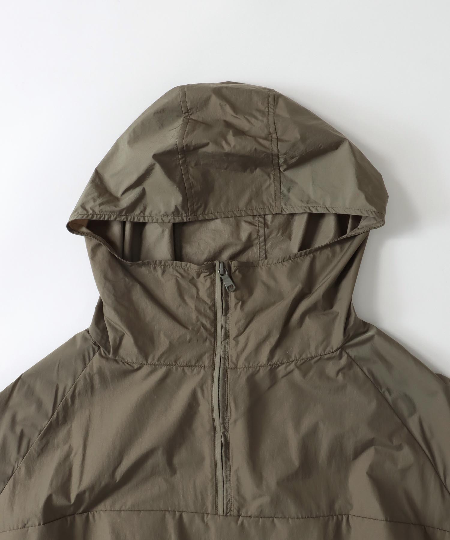 ＜STUMBLY＞Packable New Anorack Hoodie