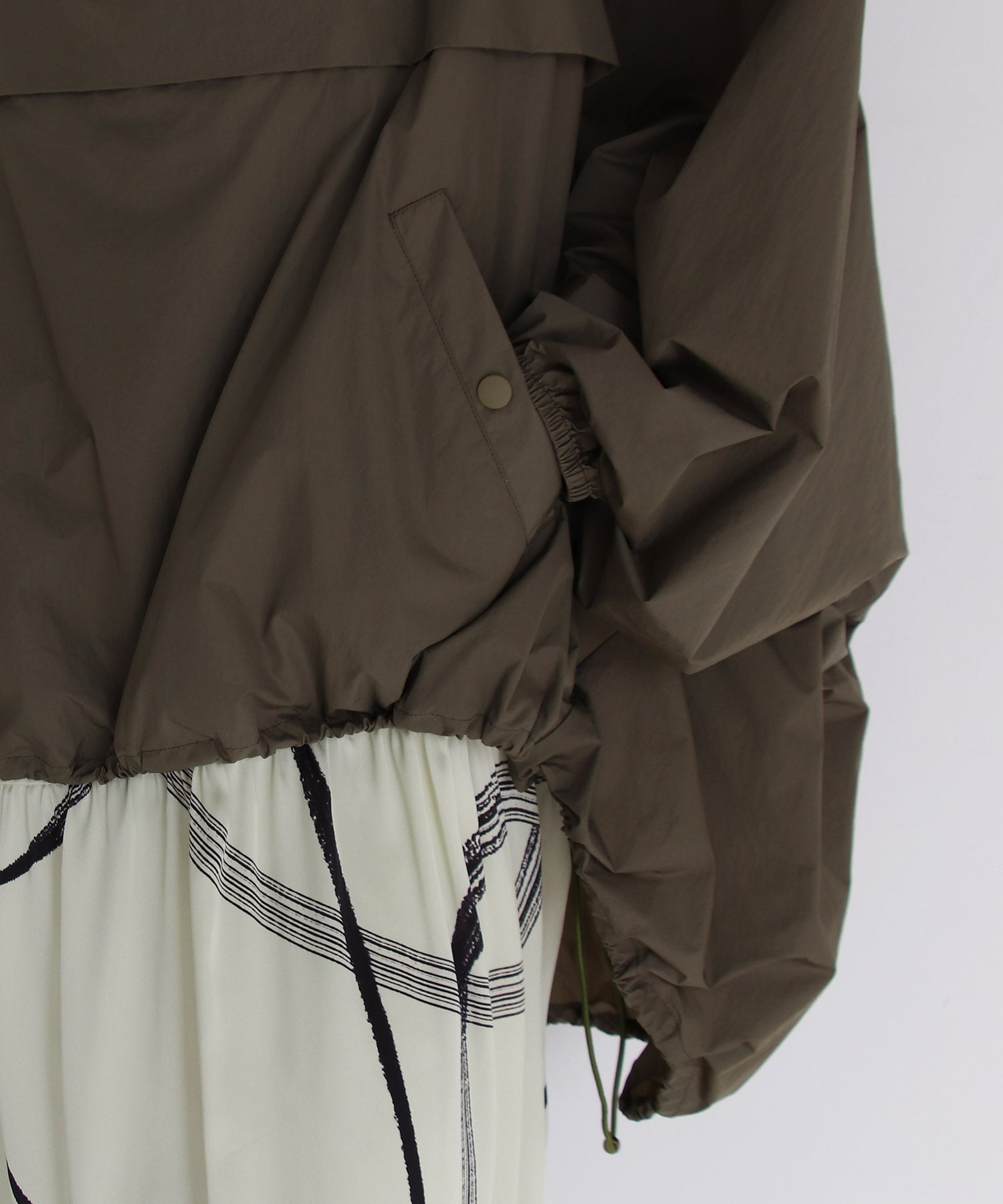 ＜STUMBLY＞Packable New Anorack Hoodie