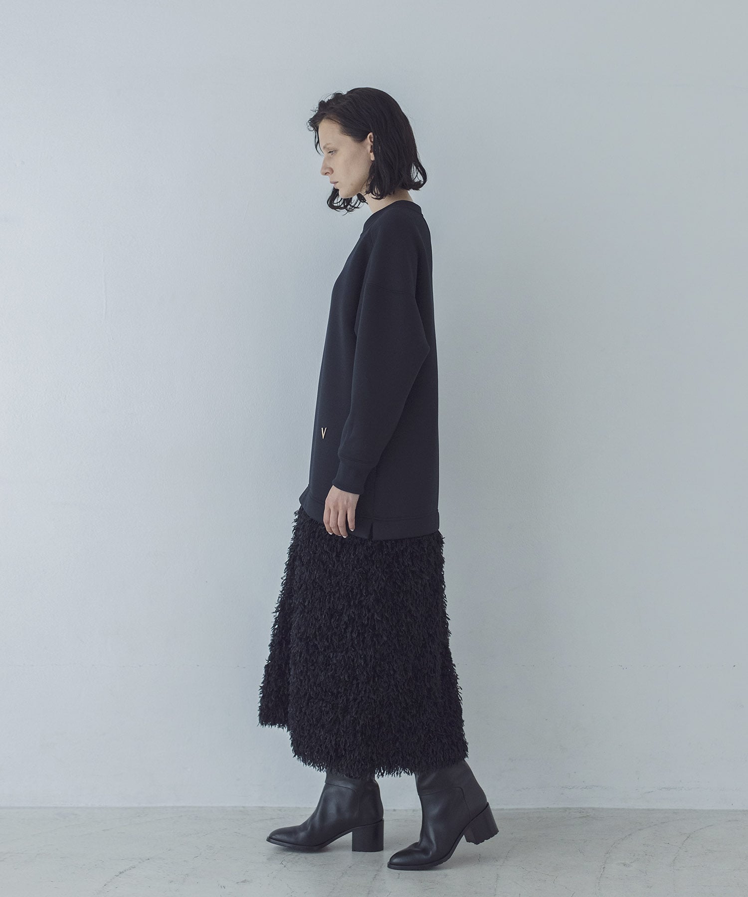 VENIT>feather×bonding dress | AND ON JIONE STORE(アンドオン