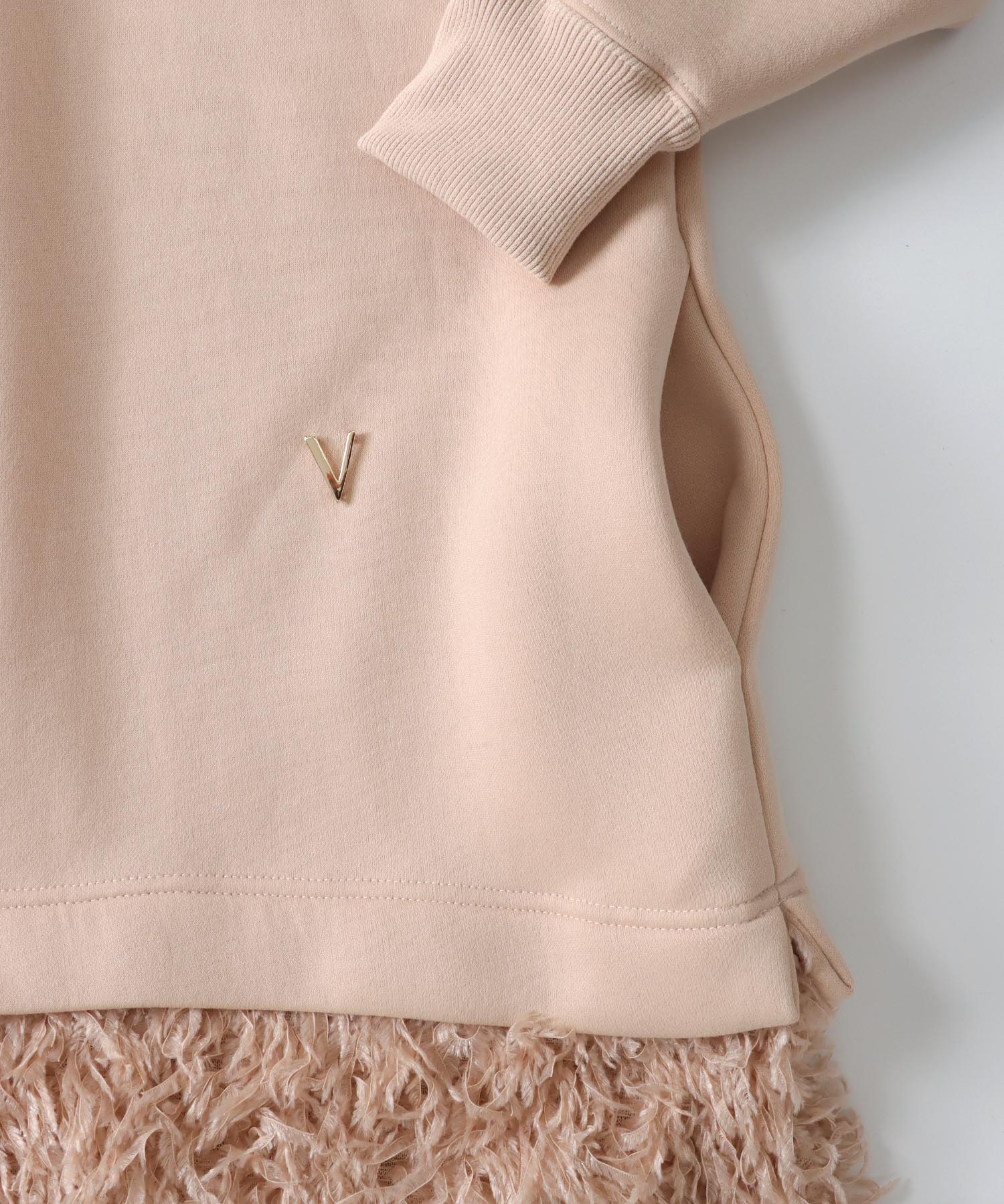 VENIT>feather×bonding dress | AND ON JIONE STORE(アンドオン